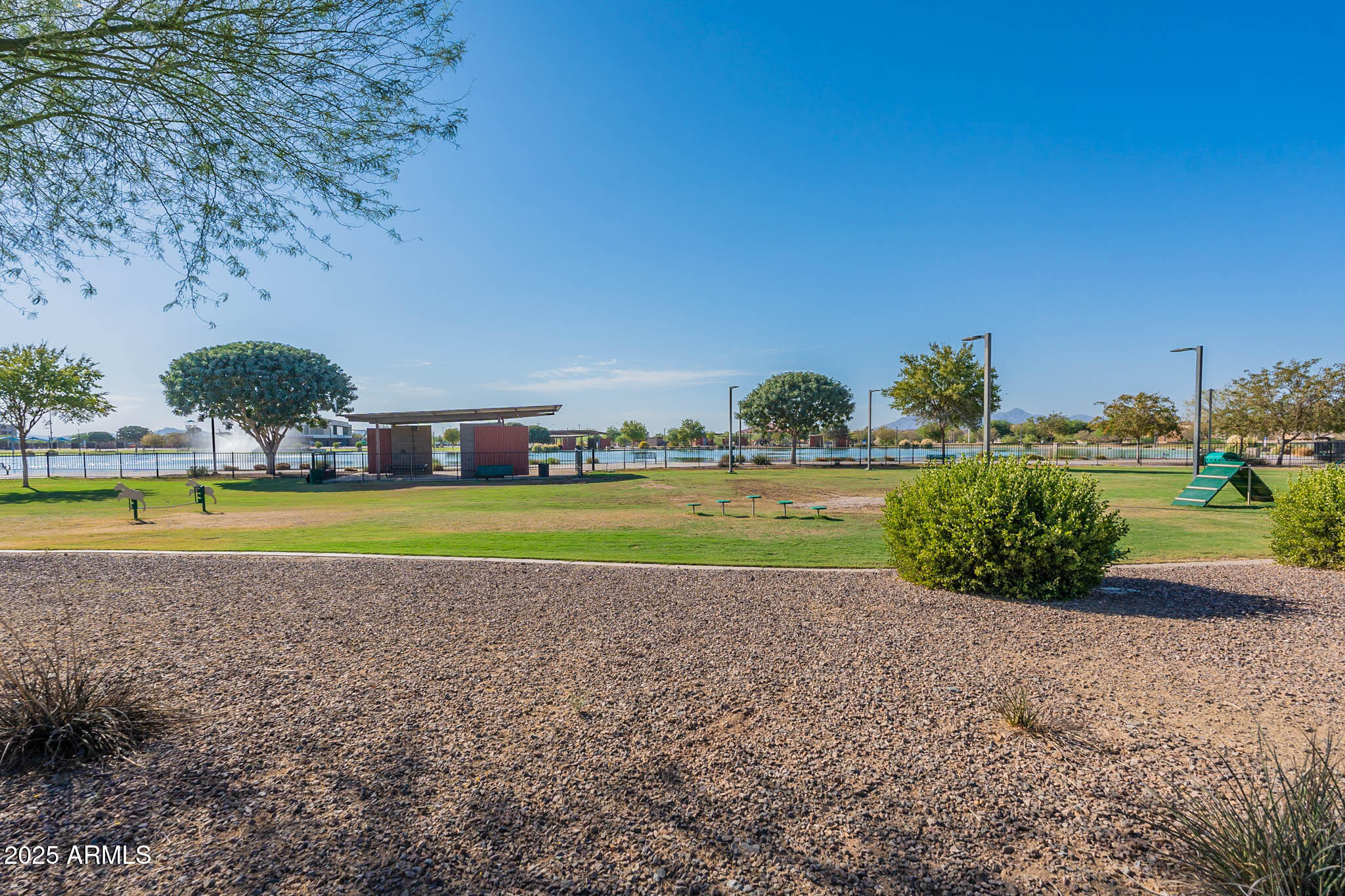 18525 N LARKSPUR Drive