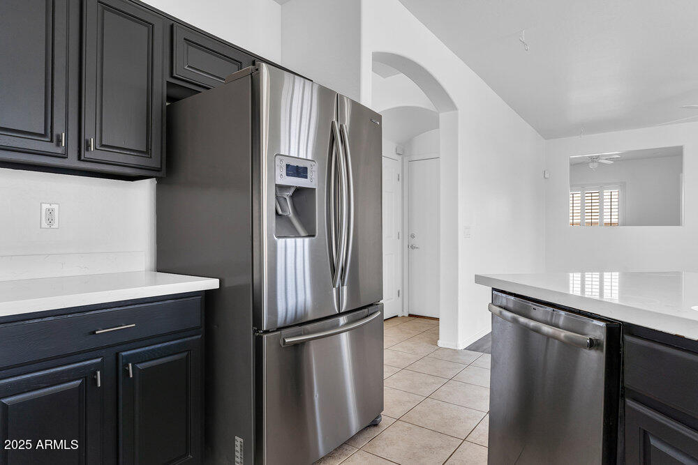 18525 N LARKSPUR Drive