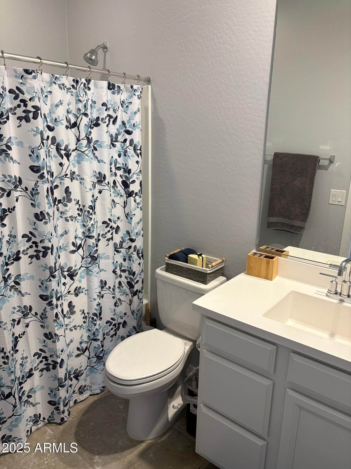 8903 W BETHANY HEIGHTS Drive