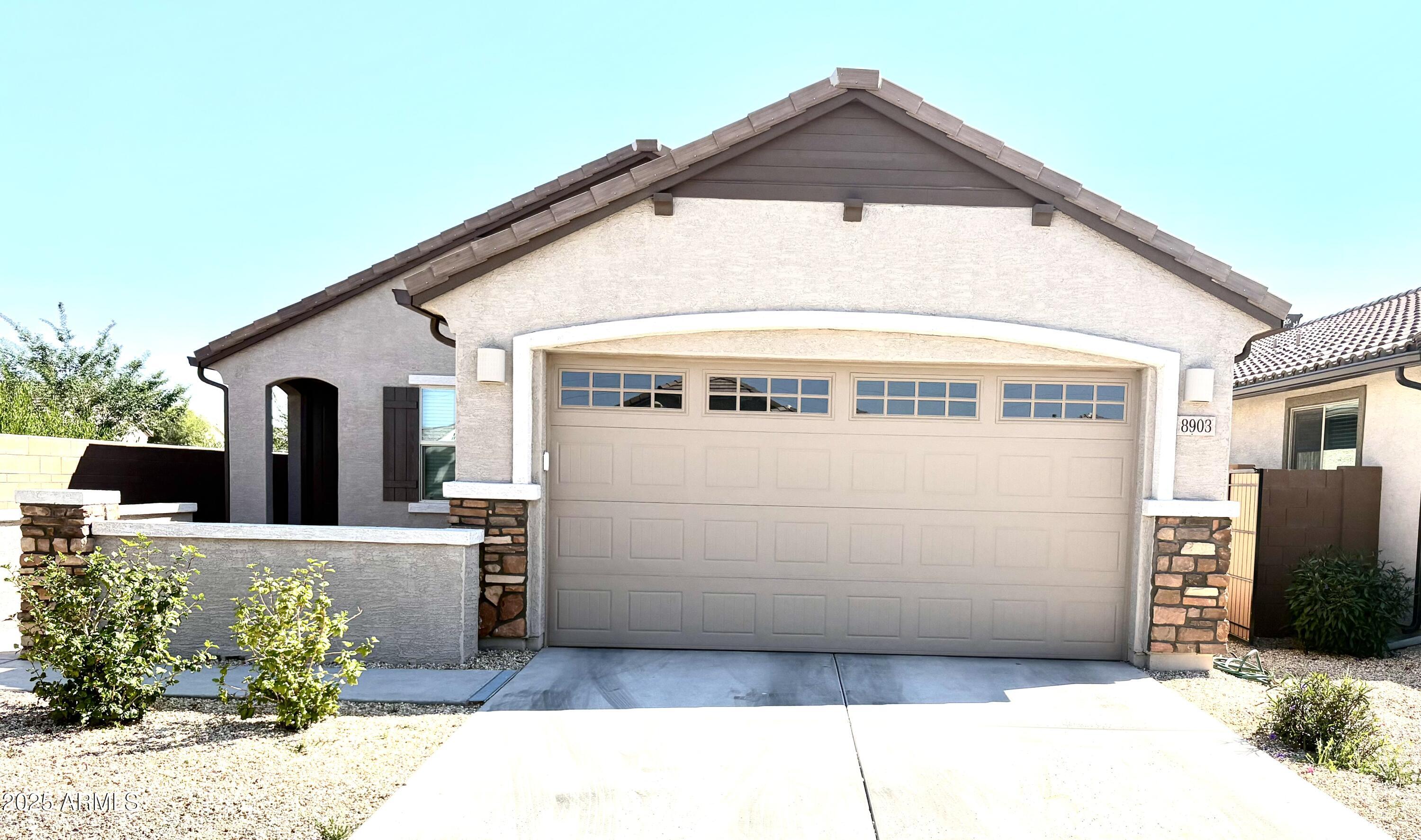 8903 W BETHANY HEIGHTS Drive