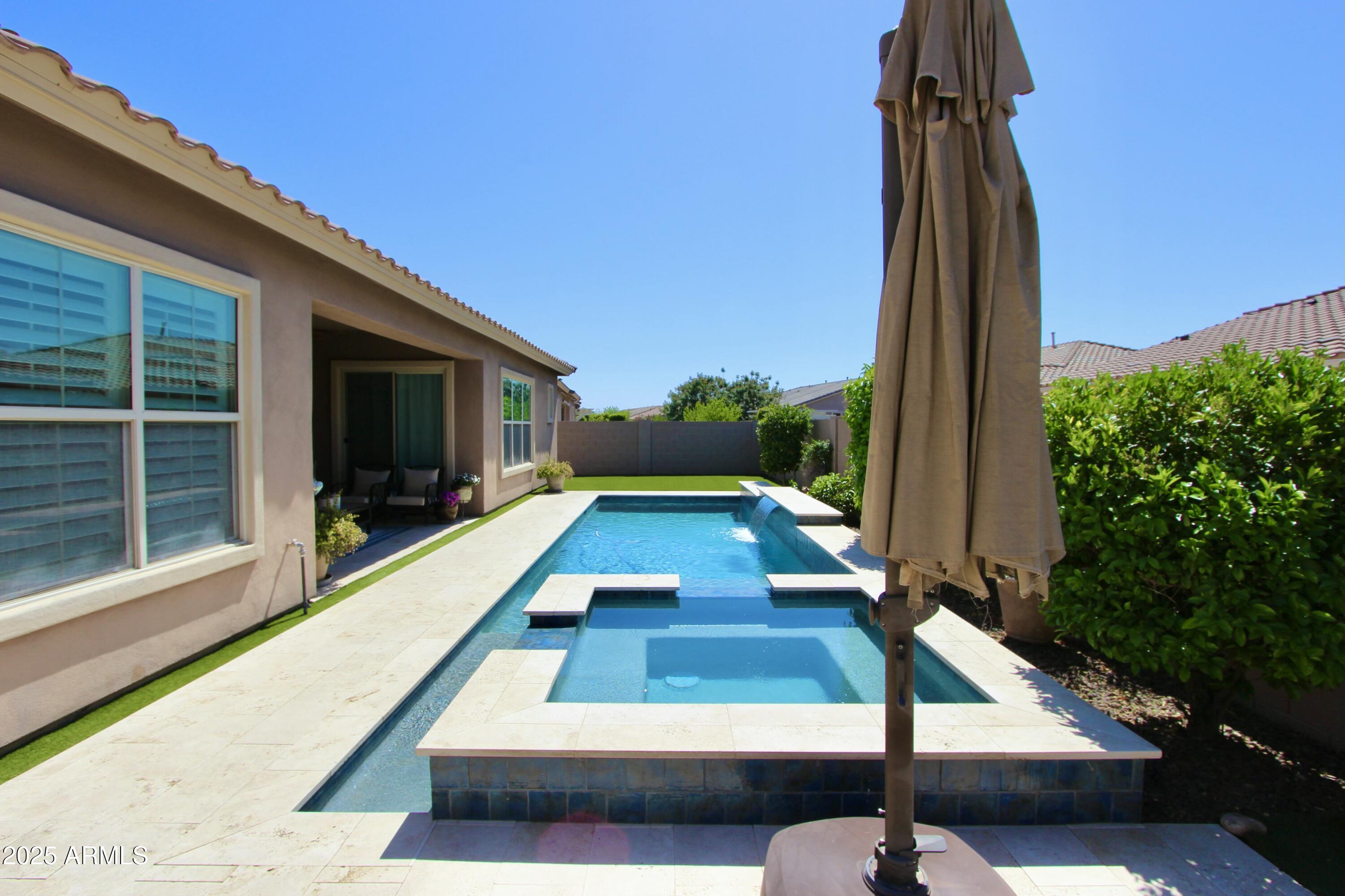 3529 E DESERT BROOM Drive