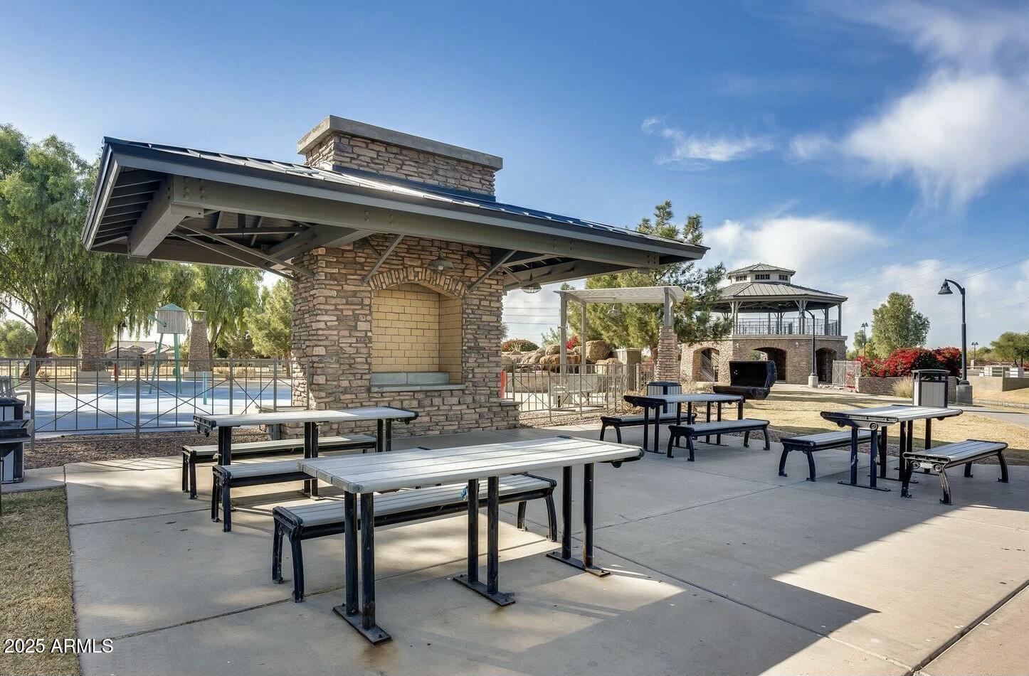 3529 E DESERT BROOM Drive