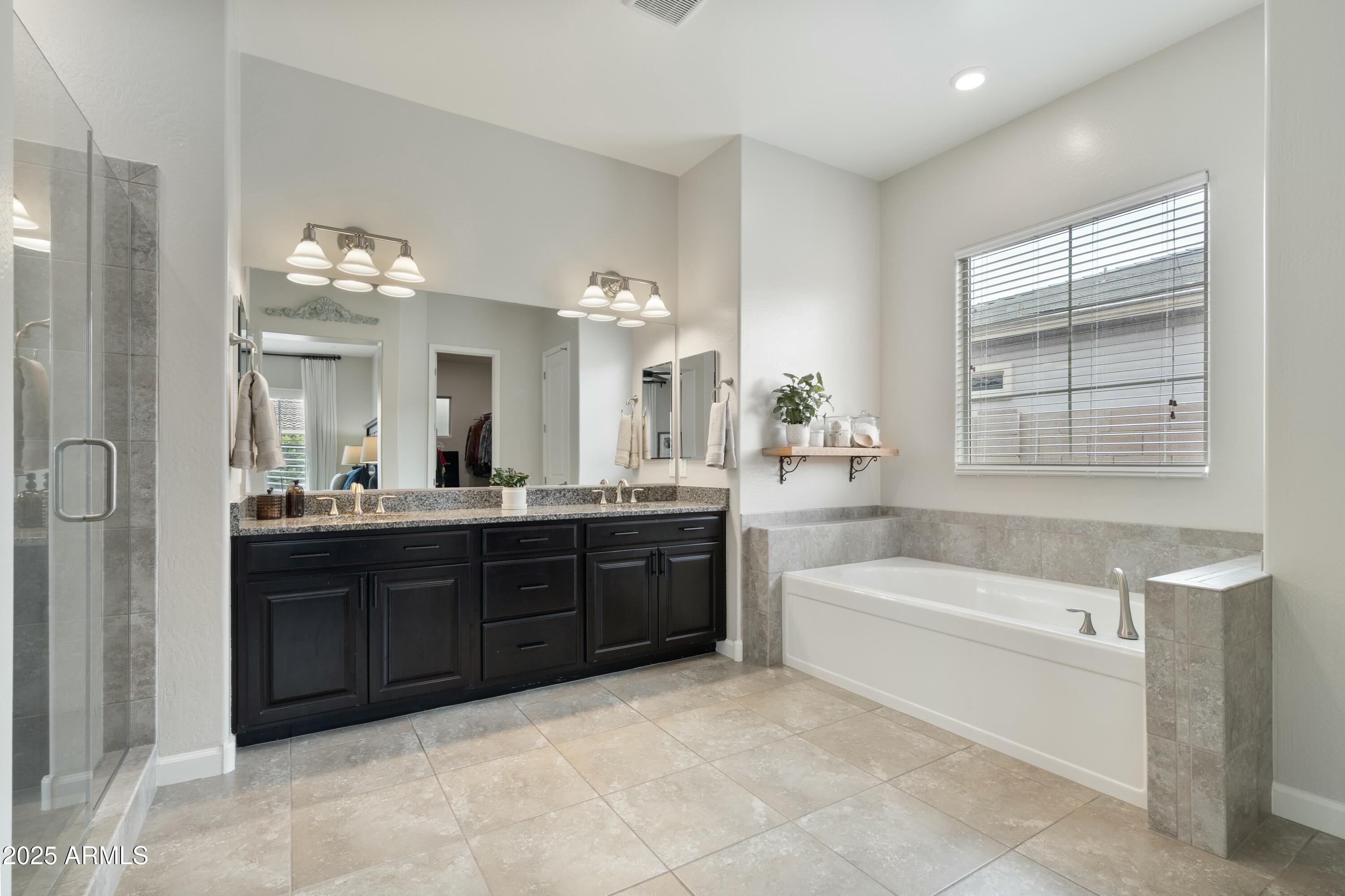 3529 E DESERT BROOM Drive