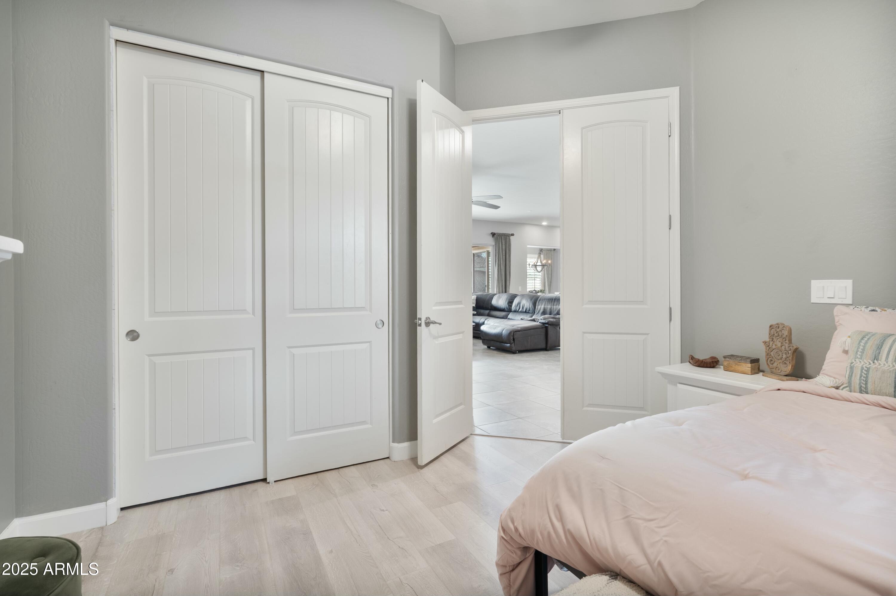 3529 E DESERT BROOM Drive