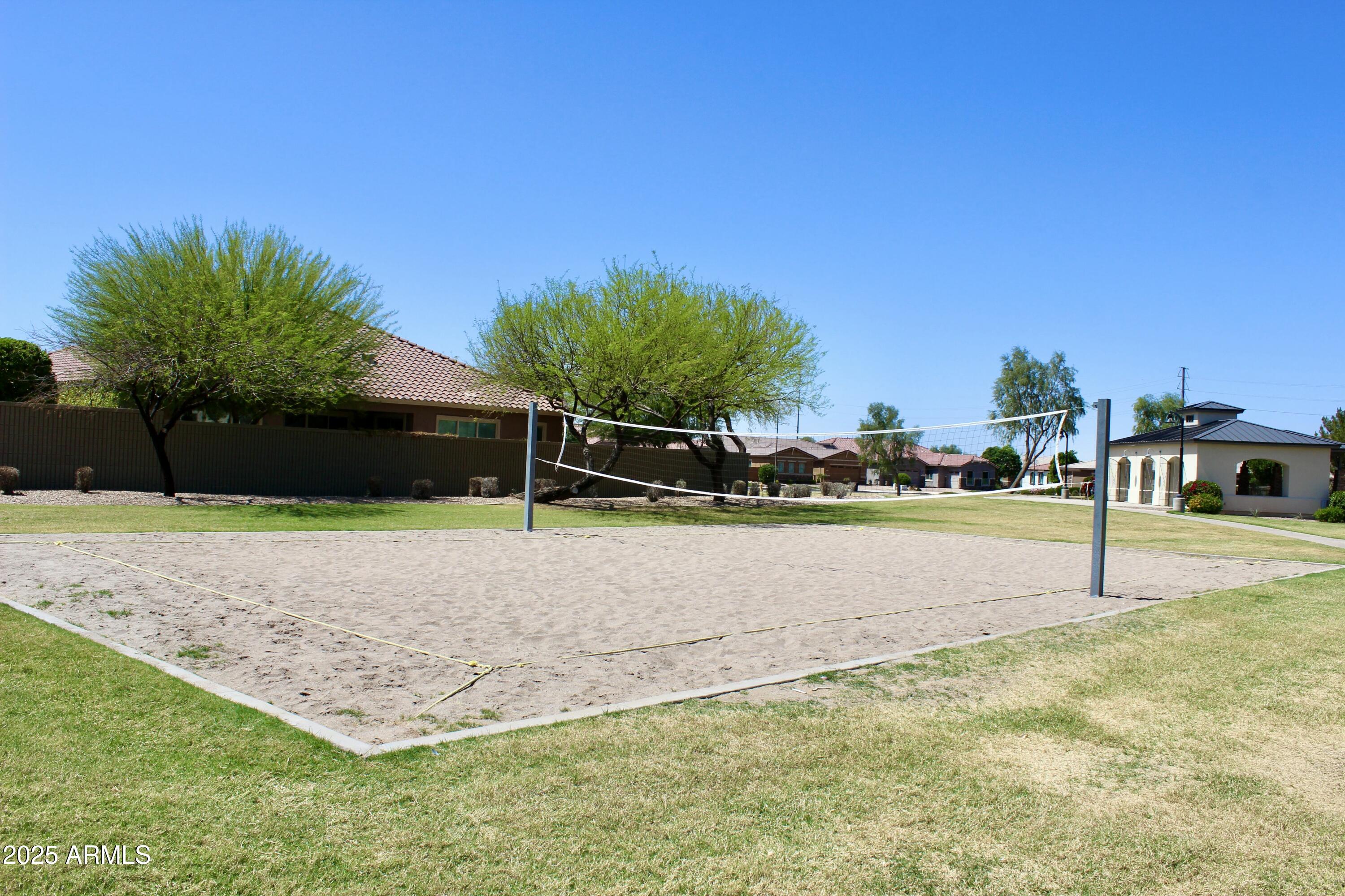 3529 E DESERT BROOM Drive