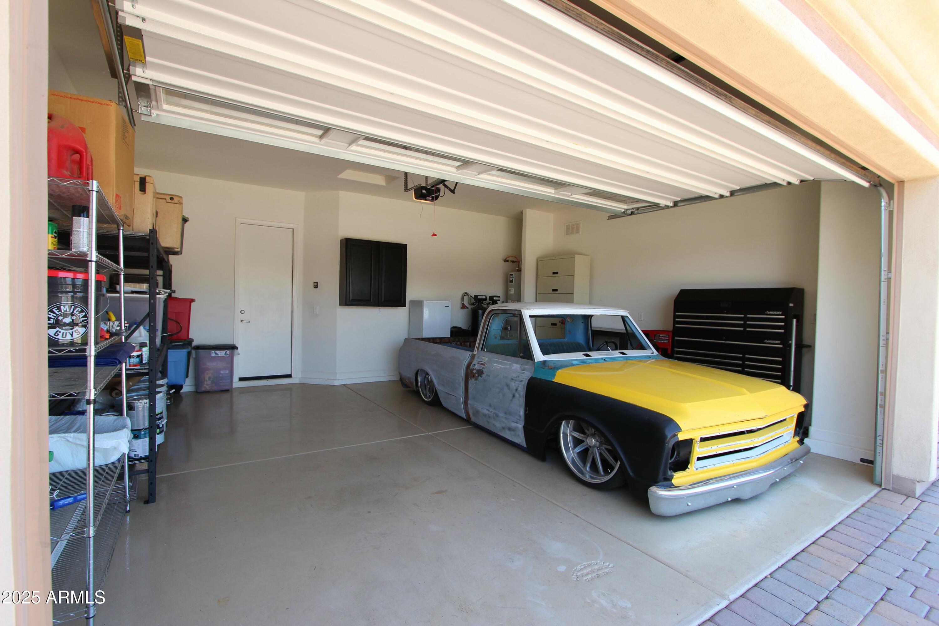 3529 E DESERT BROOM Drive