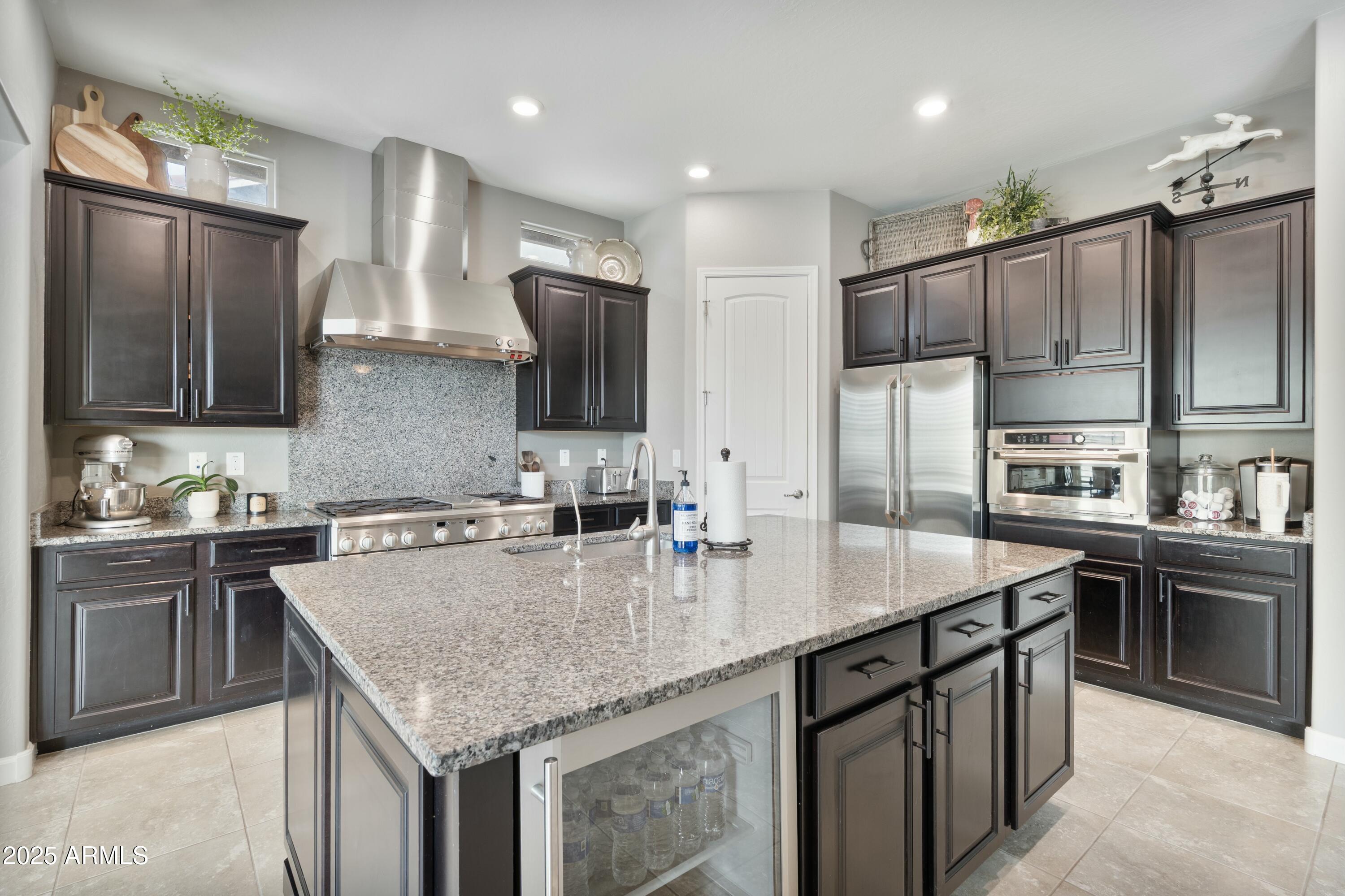 3529 E DESERT BROOM Drive