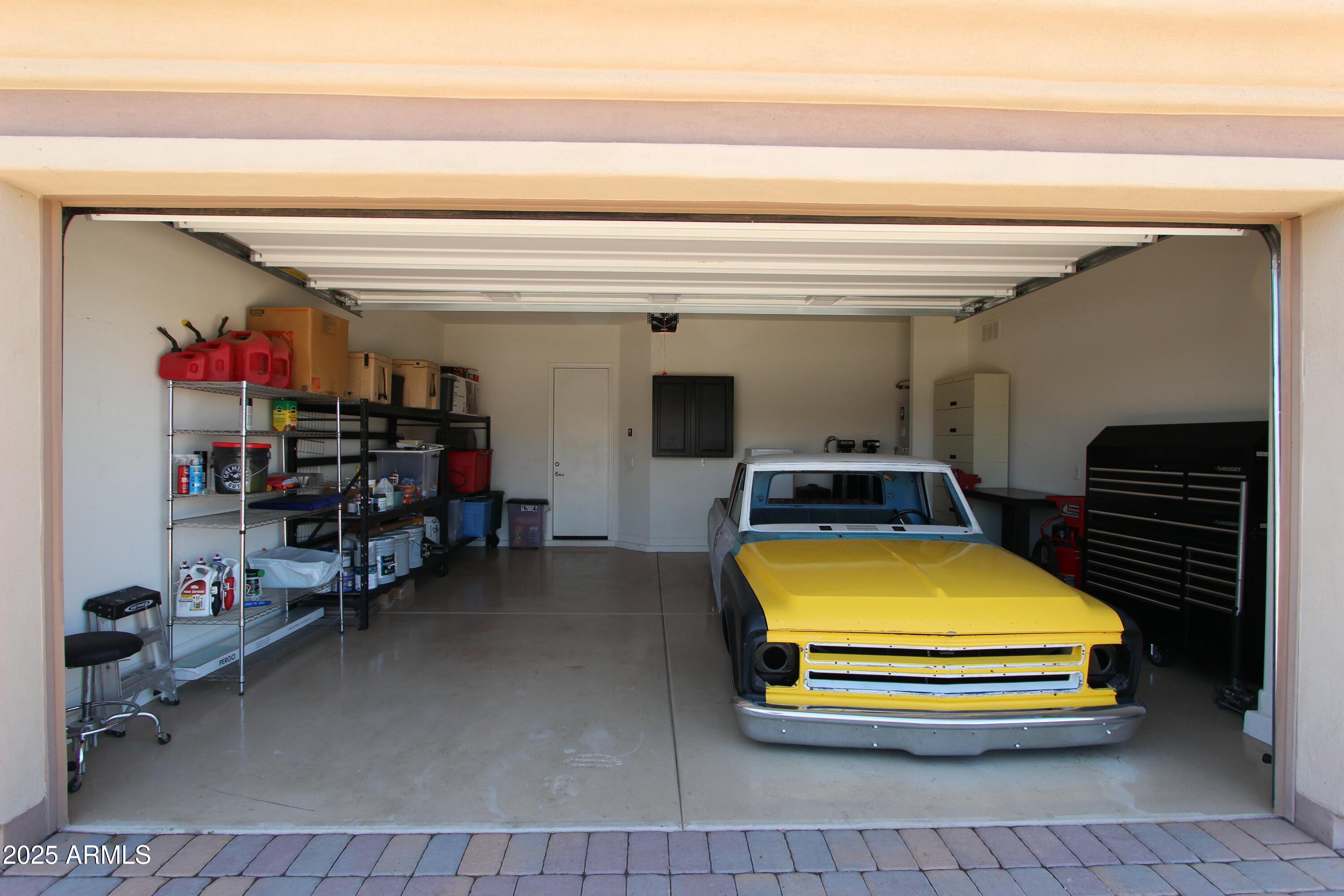 3529 E DESERT BROOM Drive