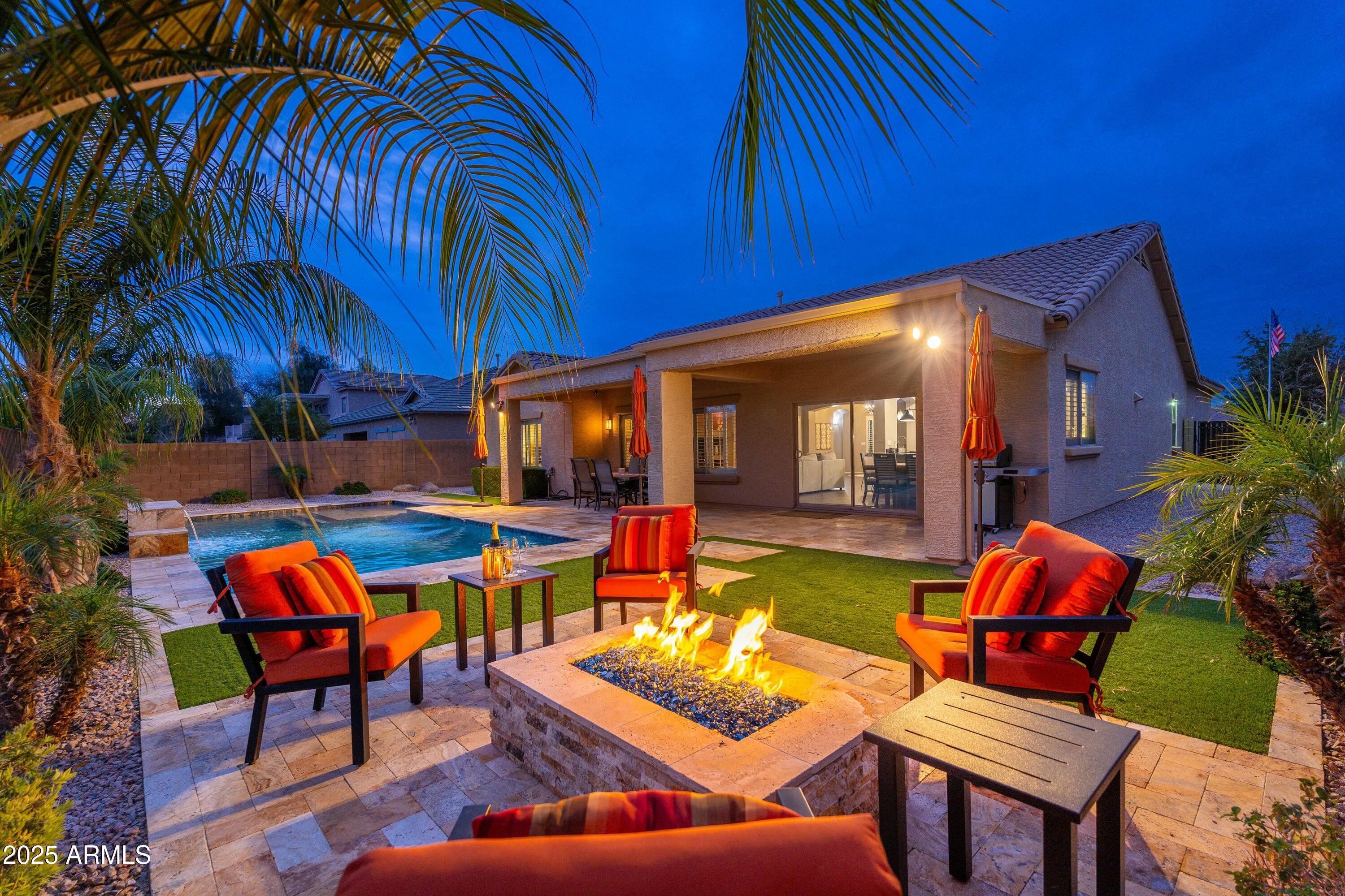 3053 E PACKARD Drive