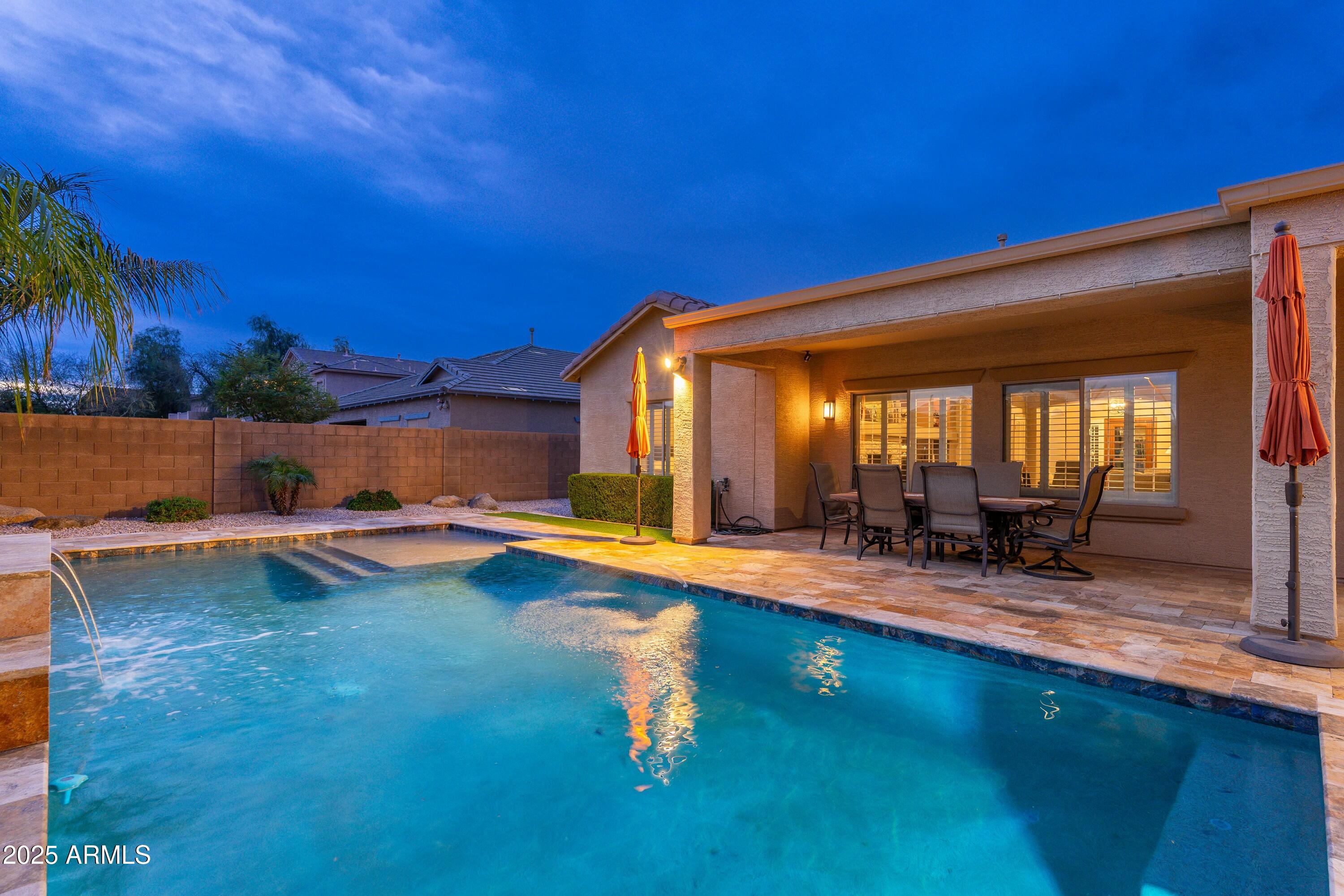 3053 E PACKARD Drive