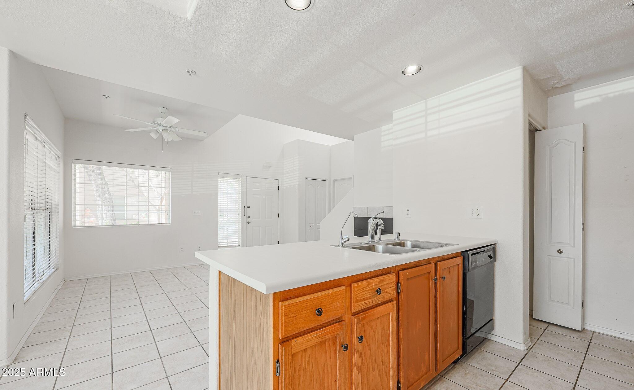 500 N GILA SPRINGS Boulevard, 124