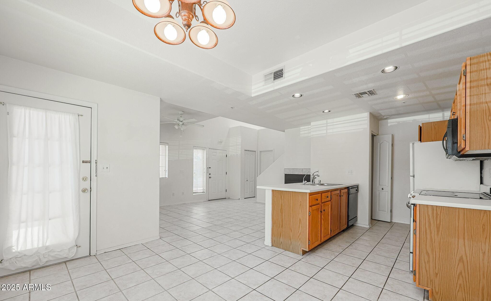 500 N GILA SPRINGS Boulevard, 124