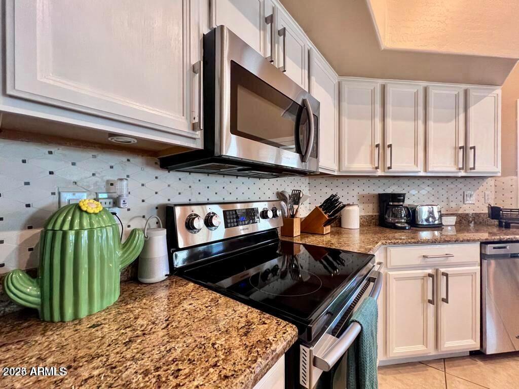 89 E CANYON CREEK Drive