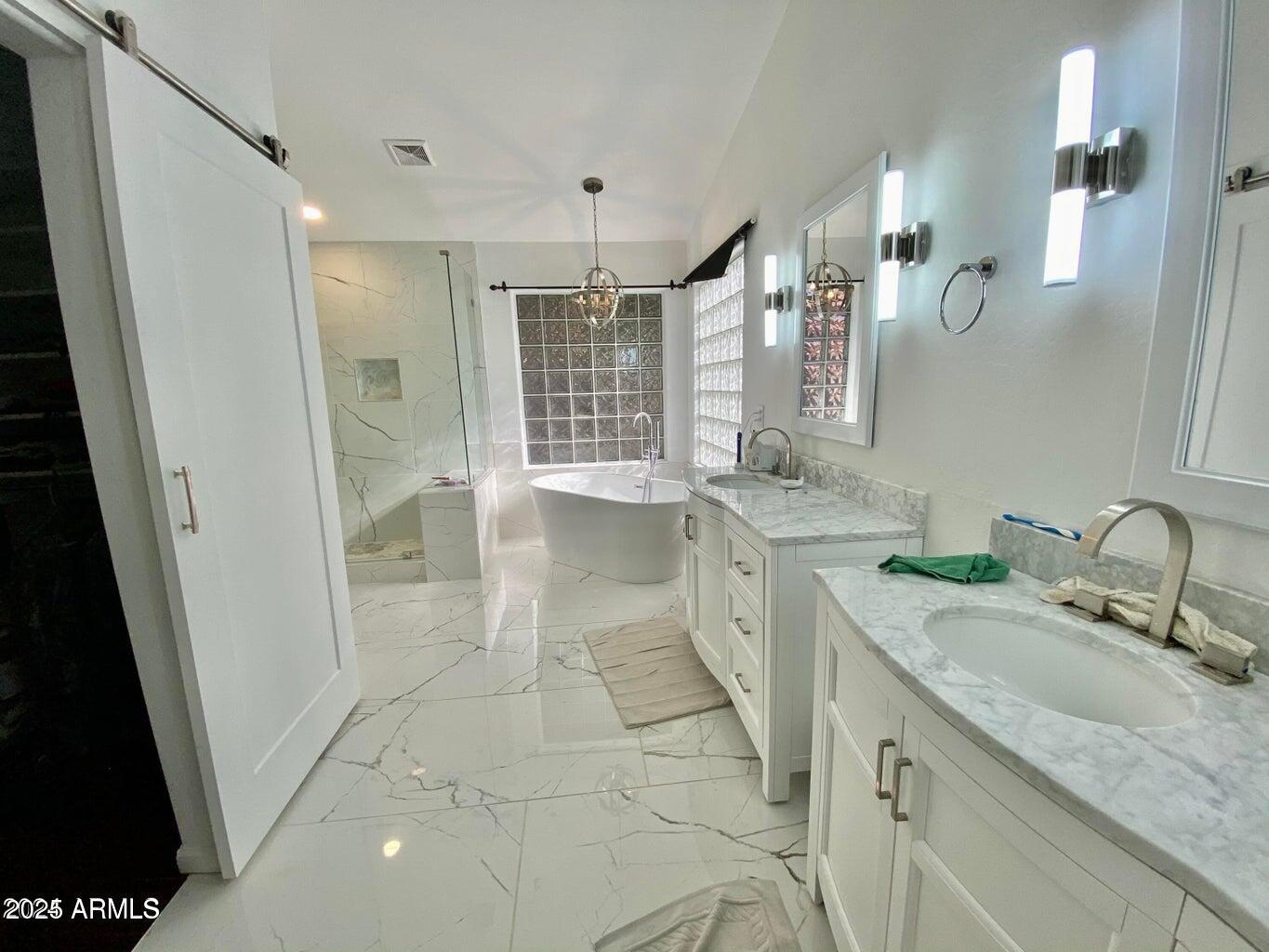 89 E CANYON CREEK Drive