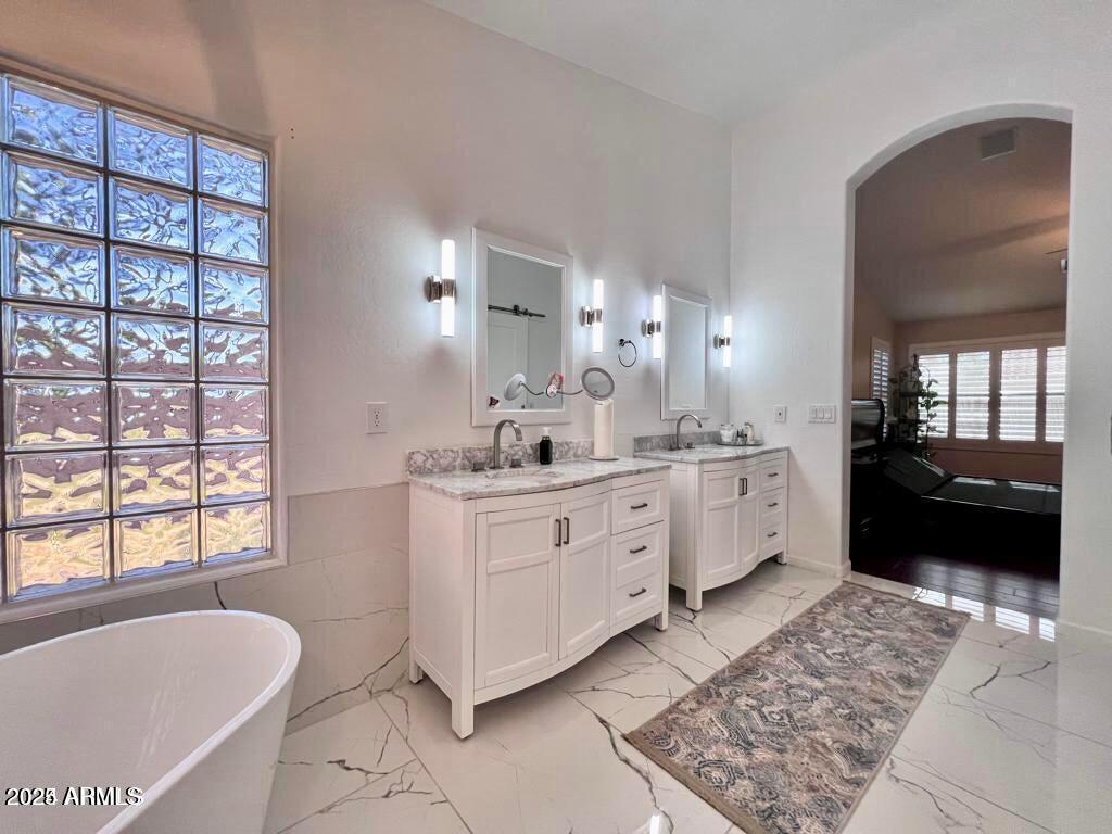 89 E CANYON CREEK Drive