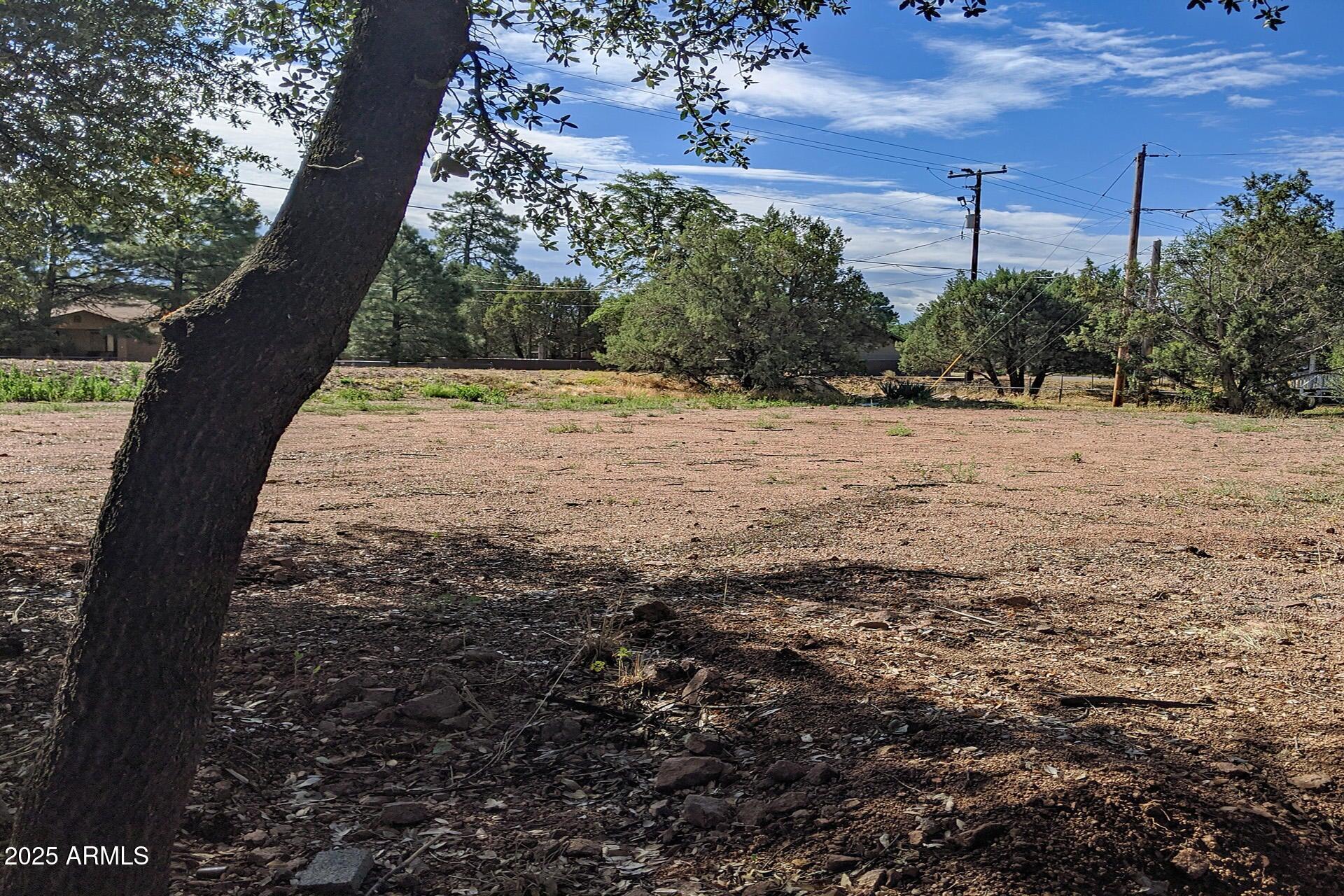 705 E MCKAMEY Street, 129