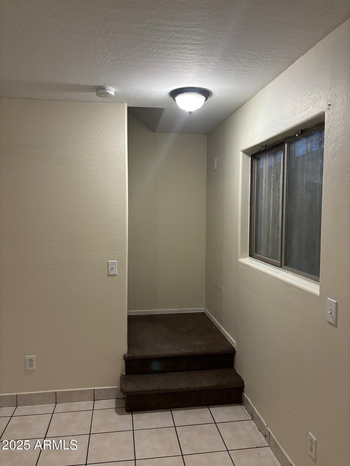 1321 W PAPAGO Street