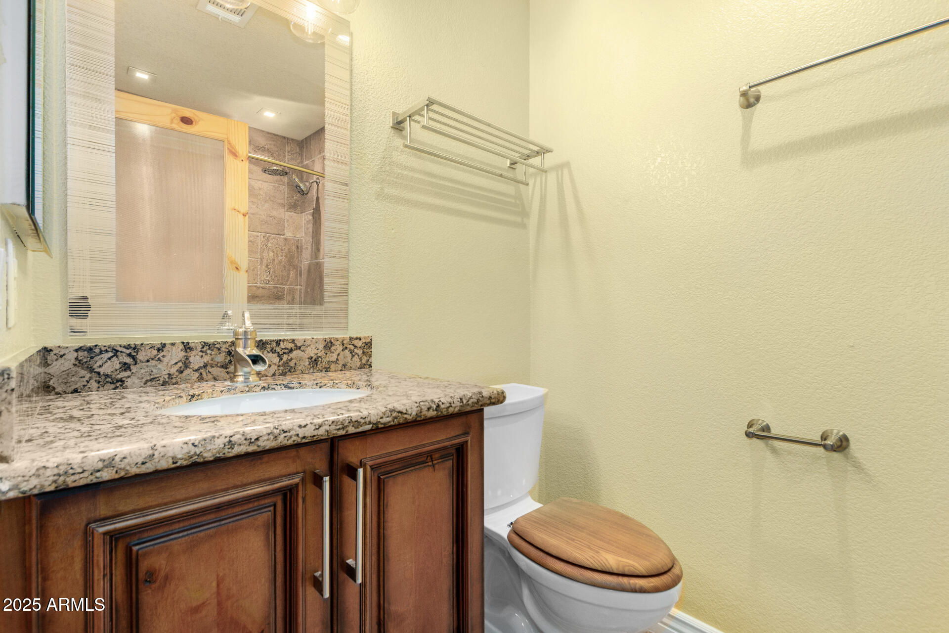 3379 E SAN PEDRO Avenue