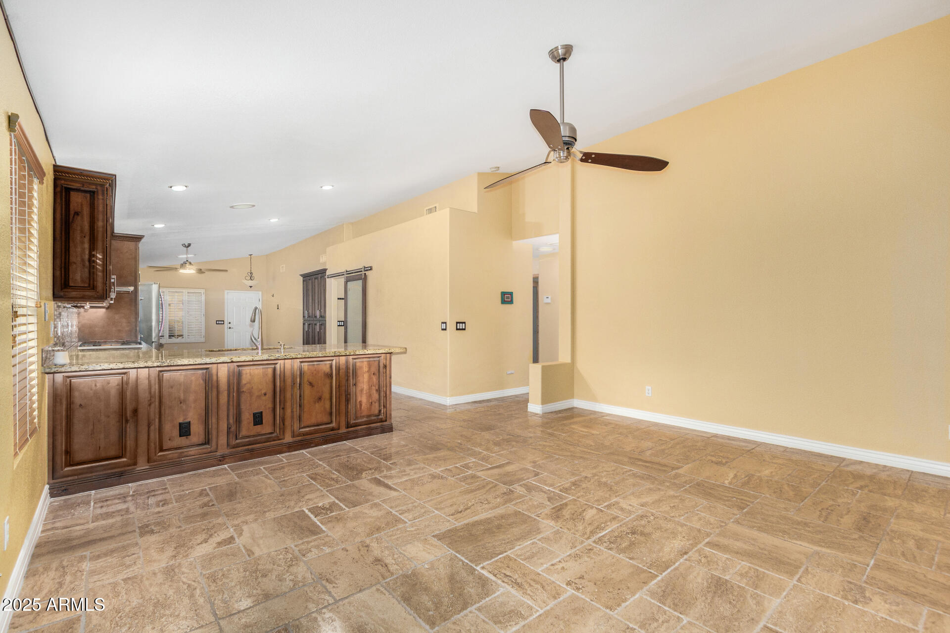 3379 E SAN PEDRO Avenue