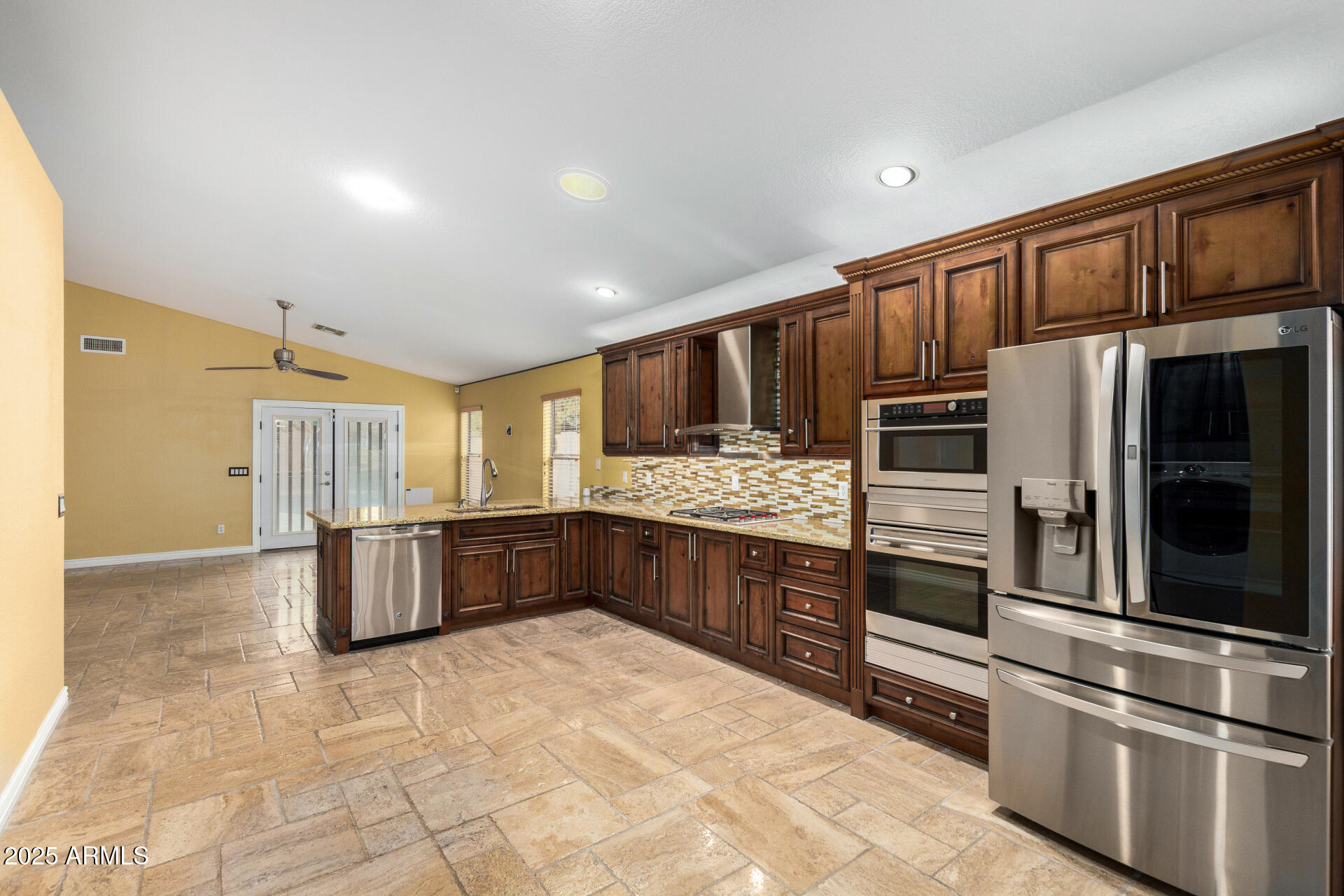 3379 E SAN PEDRO Avenue