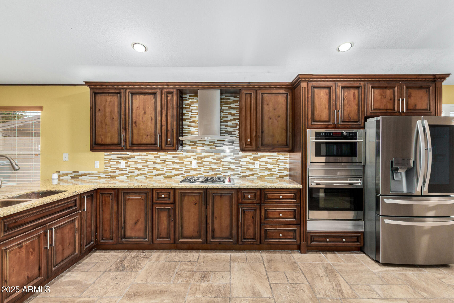 3379 E SAN PEDRO Avenue