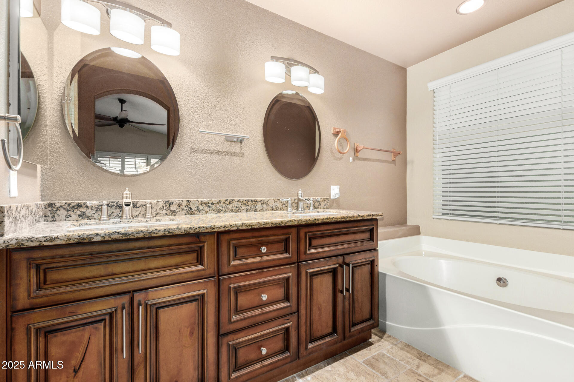 3379 E SAN PEDRO Avenue