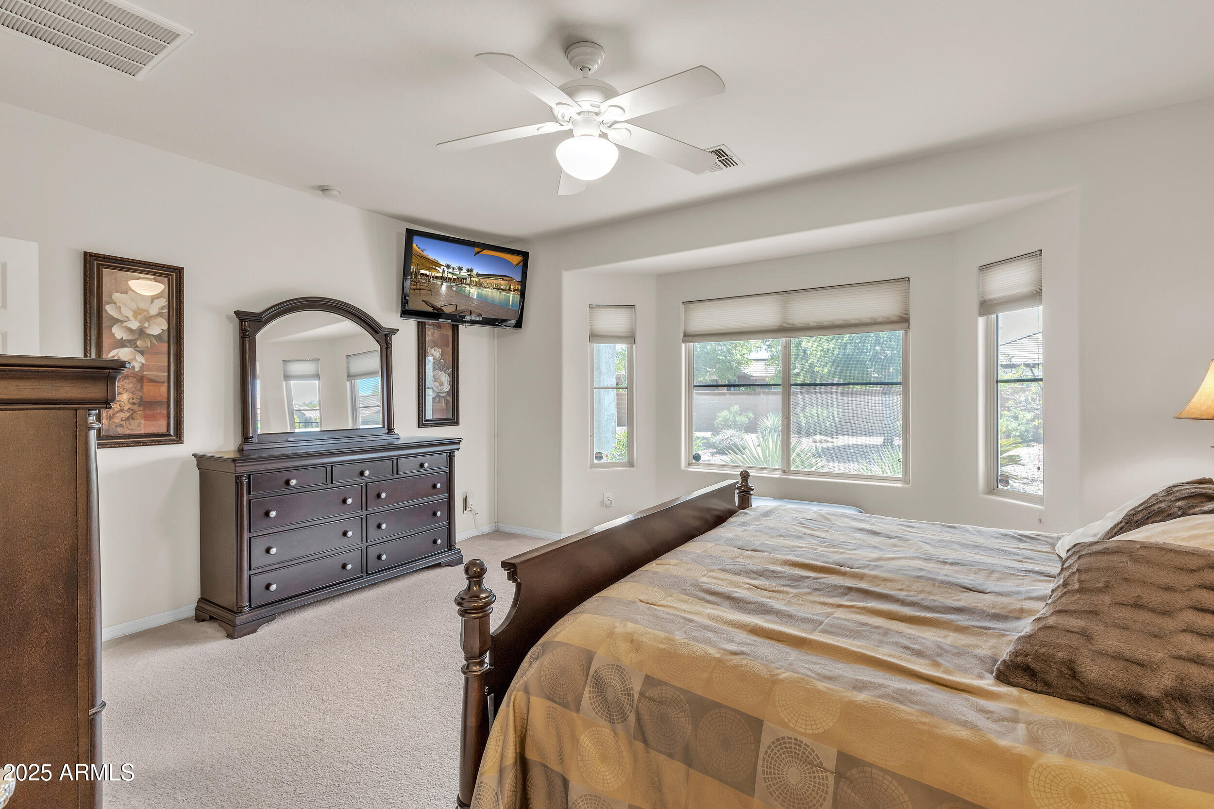 6743 W MOCKINGBIRD Way