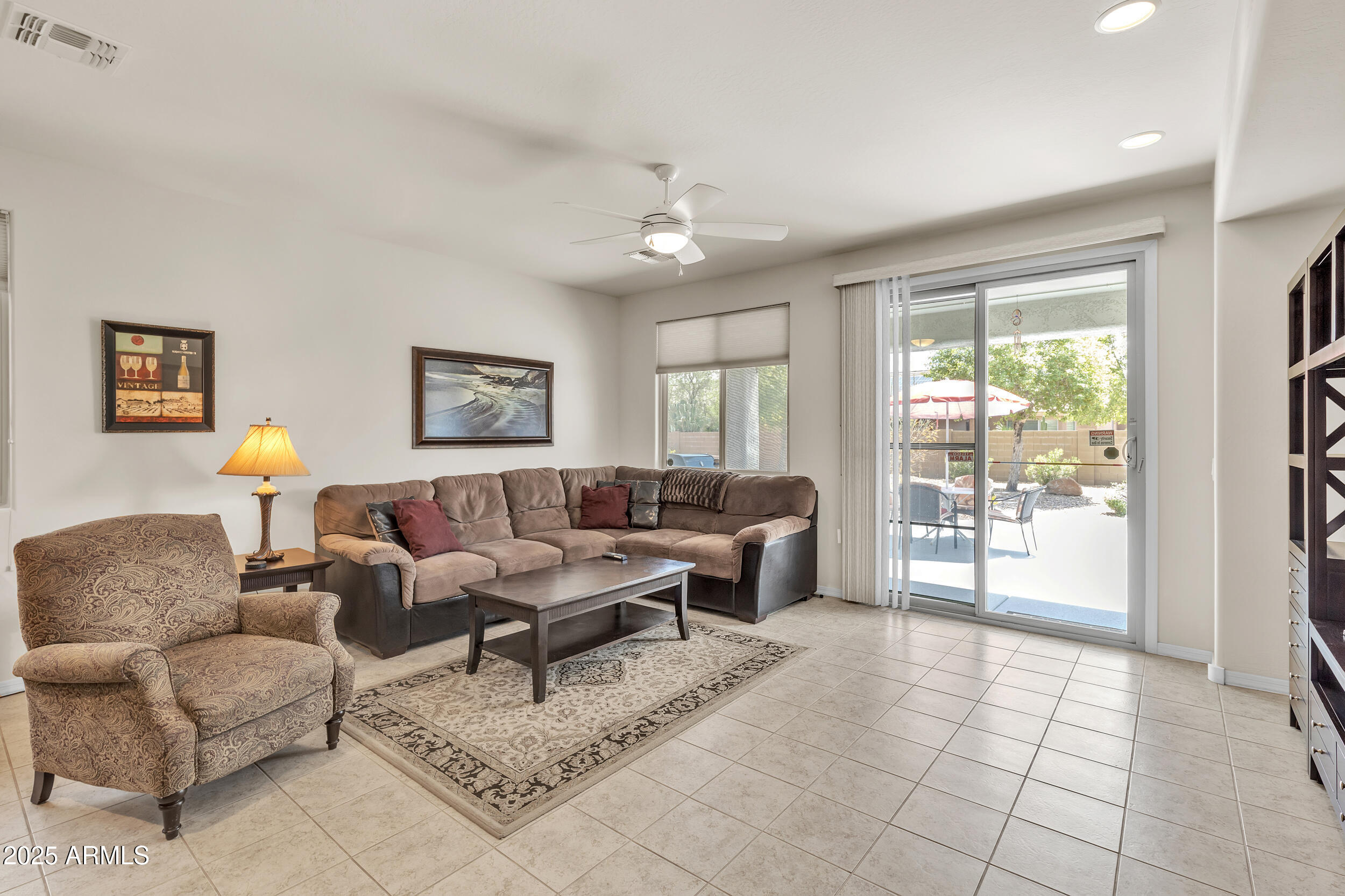 6743 W MOCKINGBIRD Way