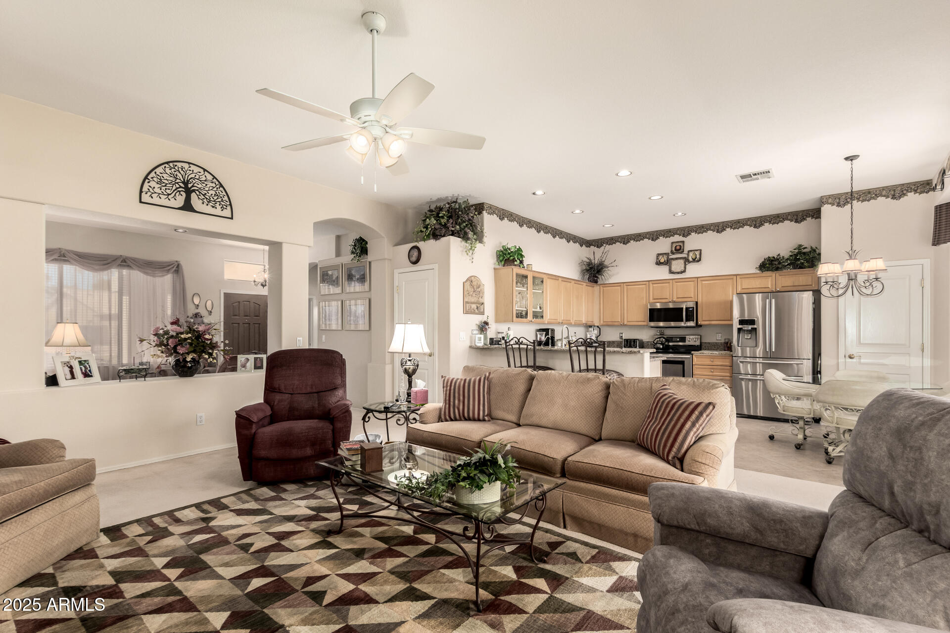 531 N Cambridge Street