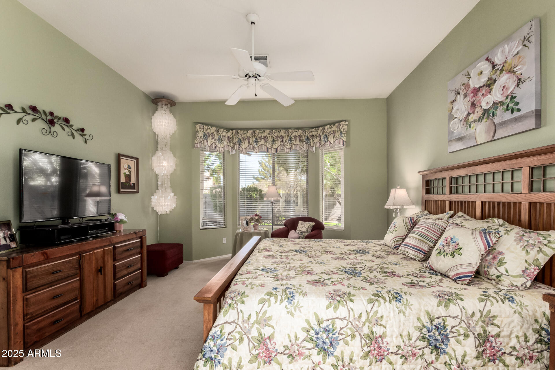 531 N Cambridge Street