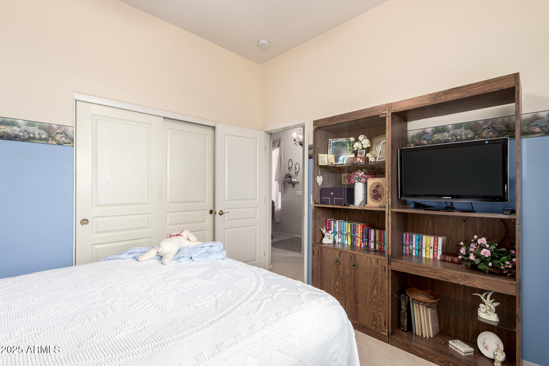 531 N Cambridge Street