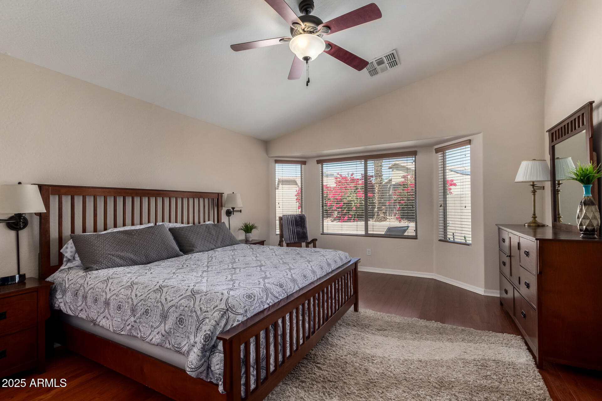 24806 W HIDALGO Drive