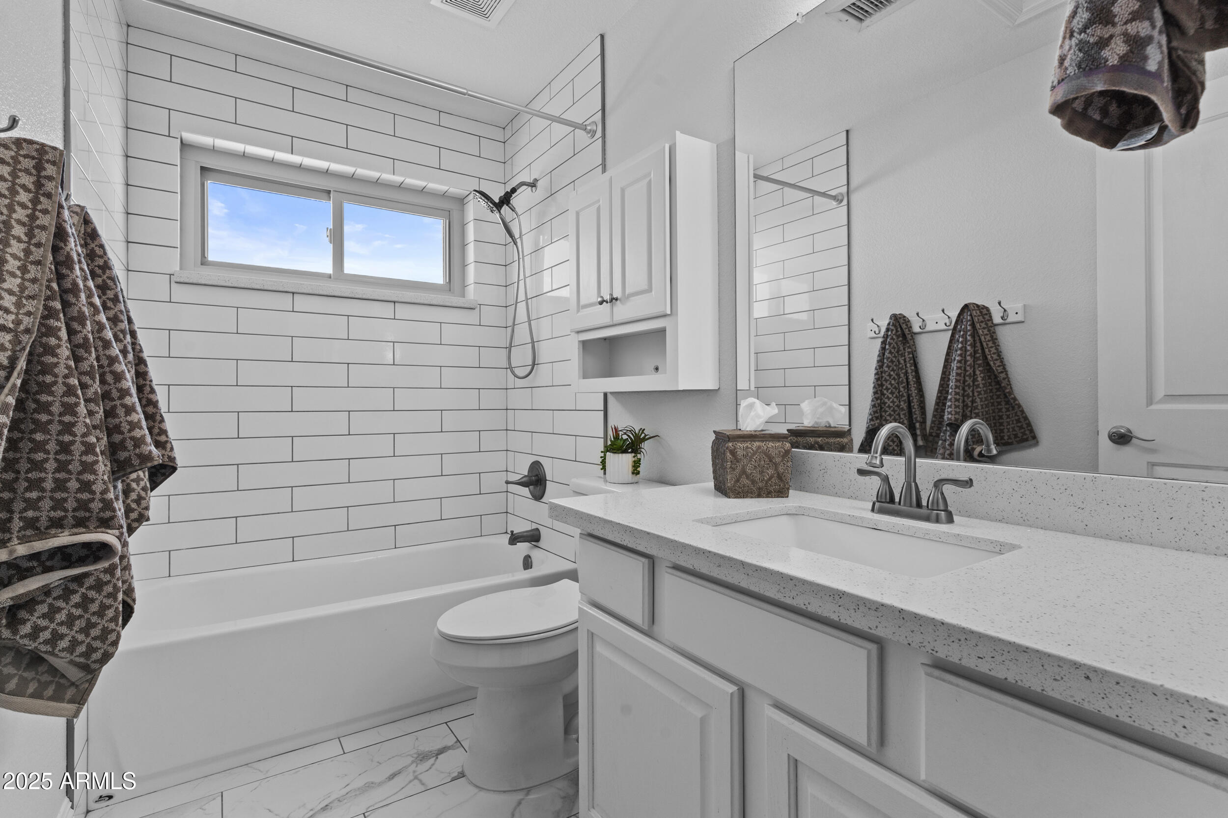 119 S MONTEREY Street