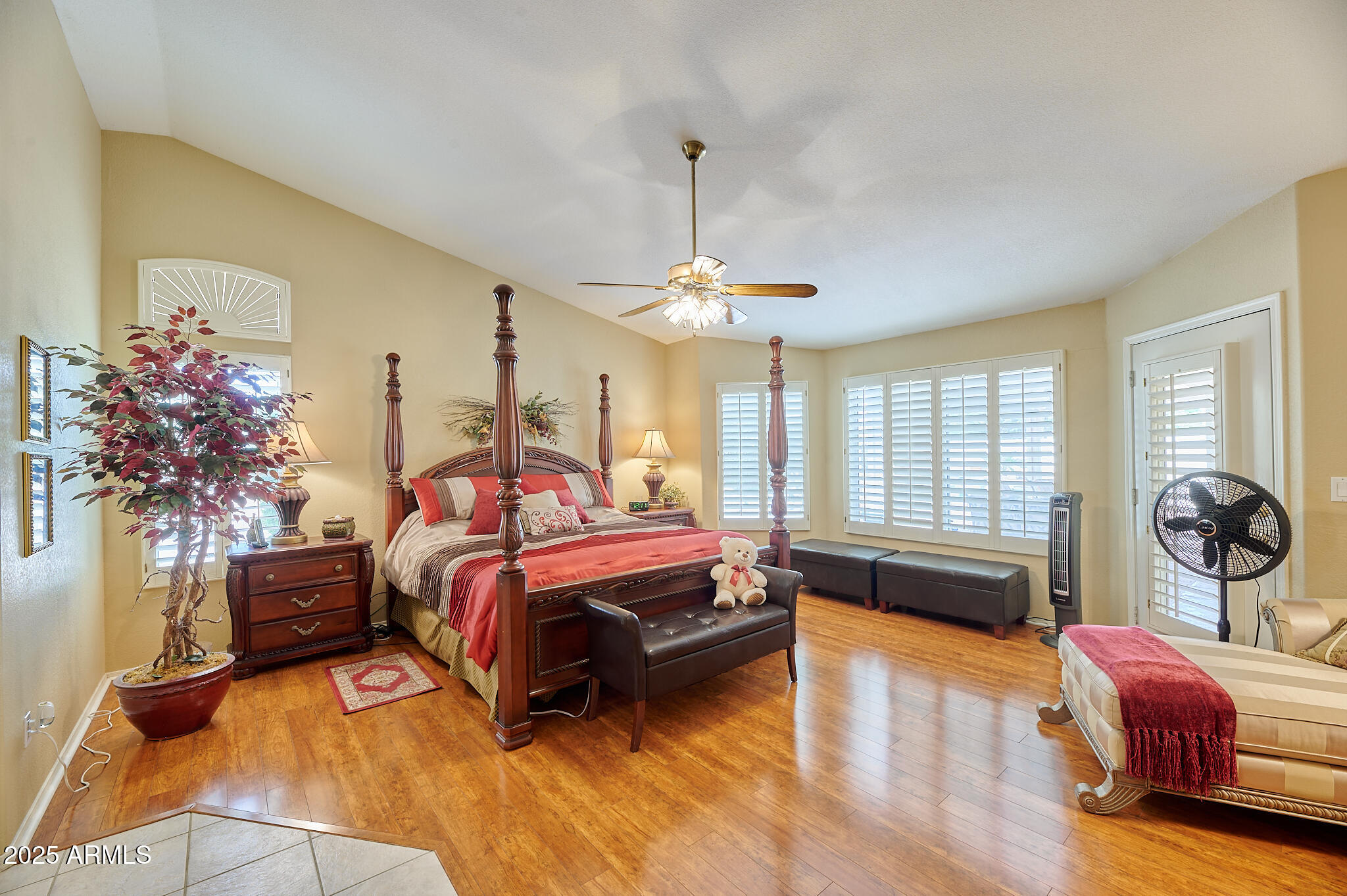 8242 S Kachina Drive