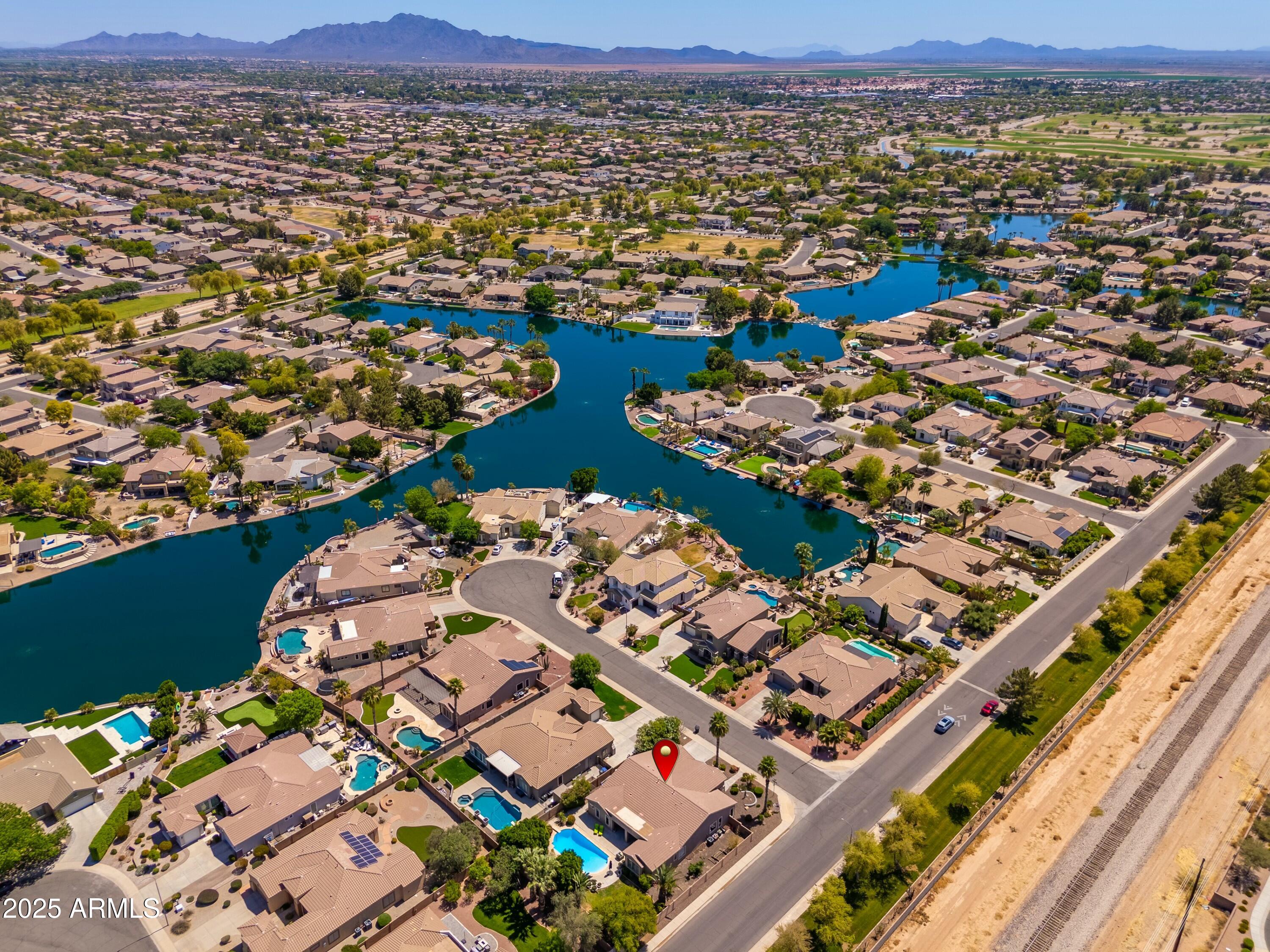 404 E COCONINO Place