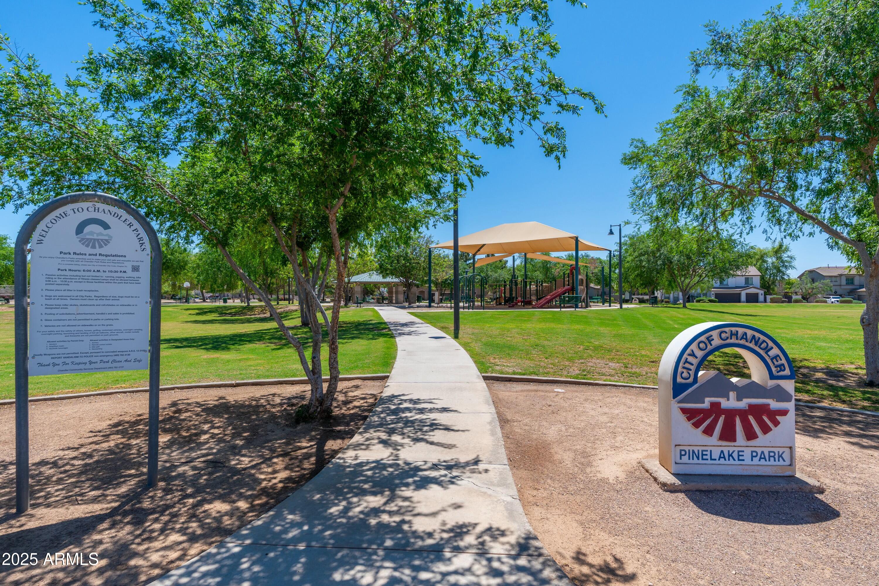 404 E COCONINO Place