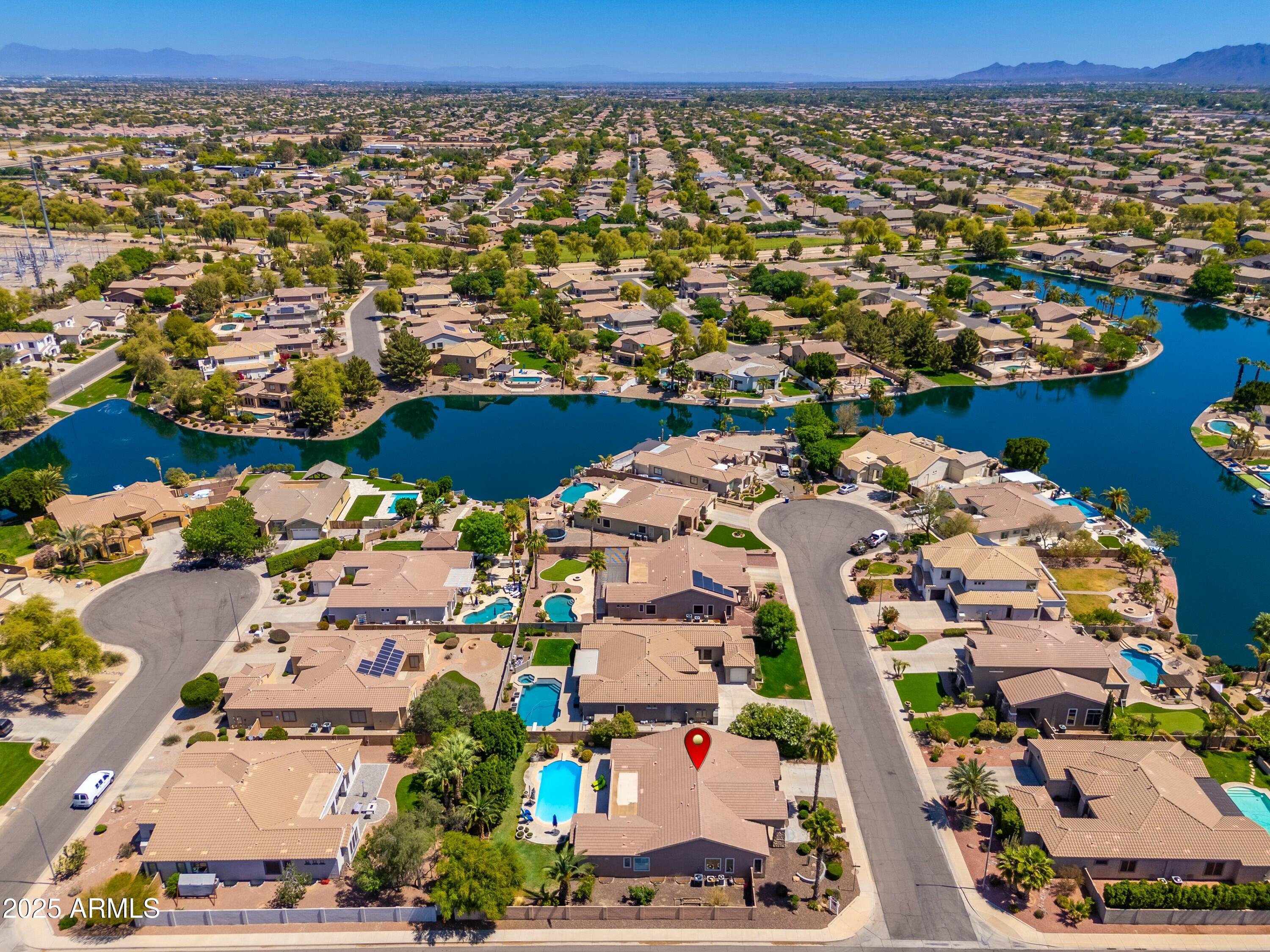 404 E COCONINO Place