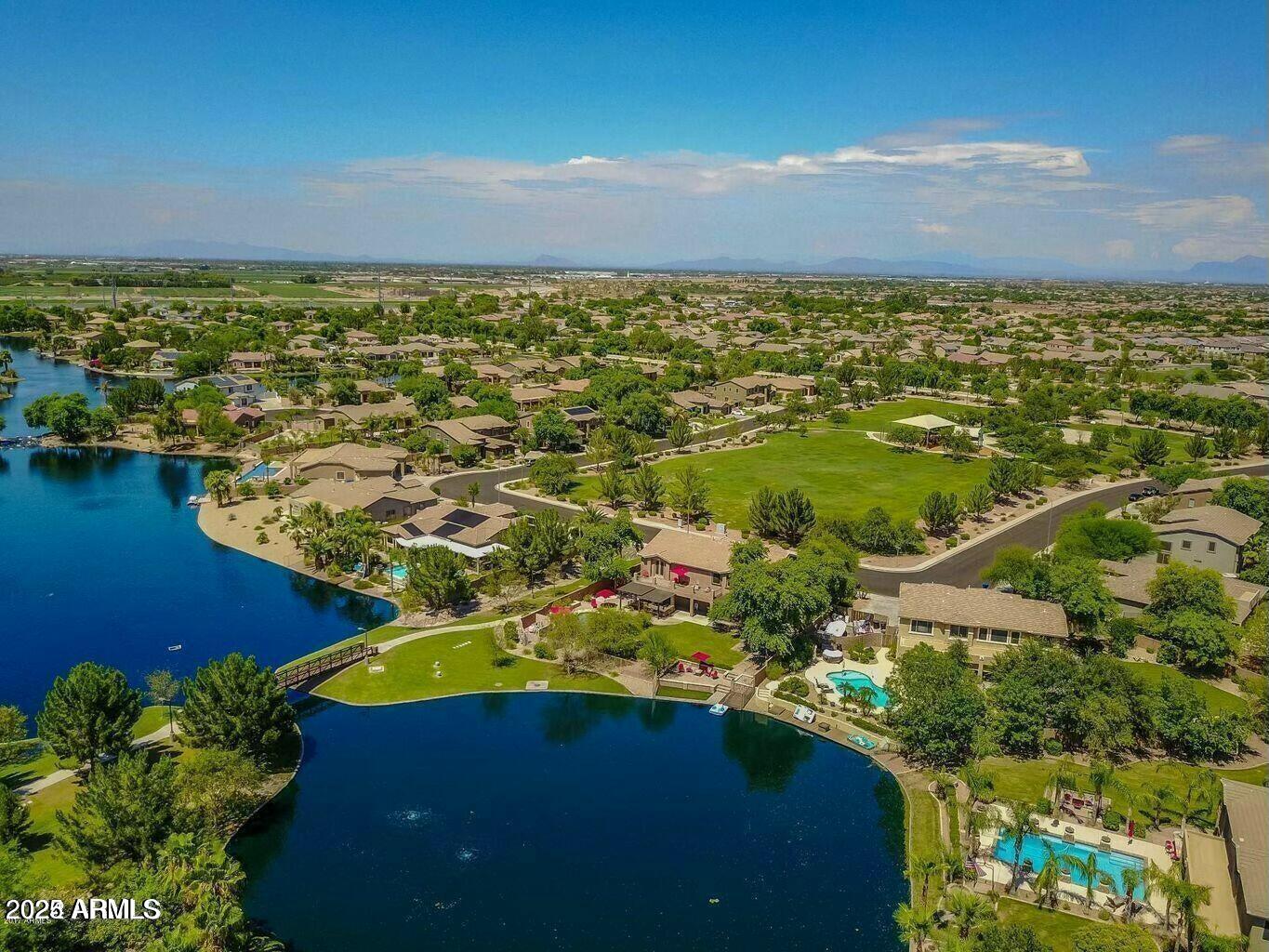 404 E COCONINO Place