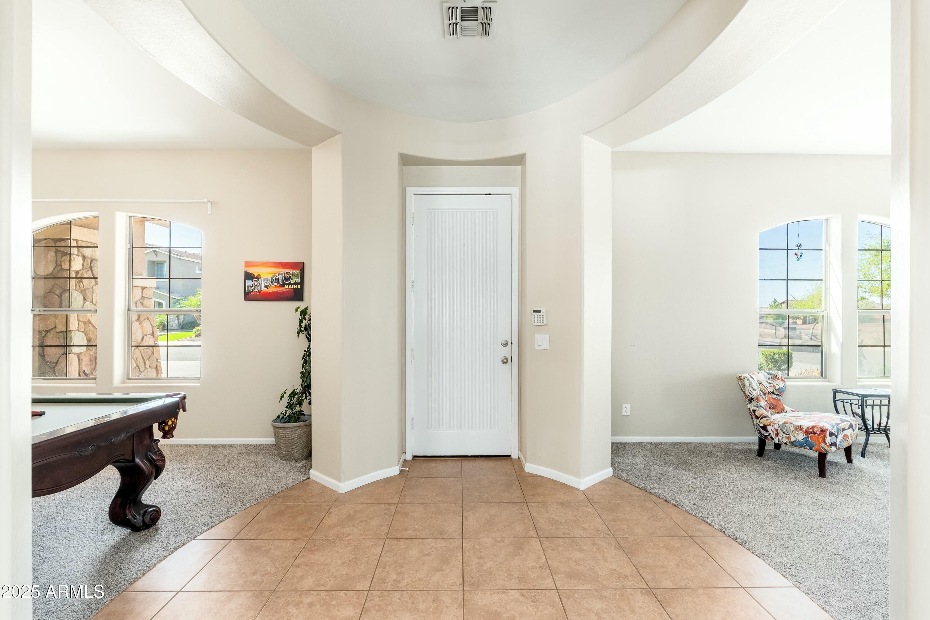 404 E COCONINO Place