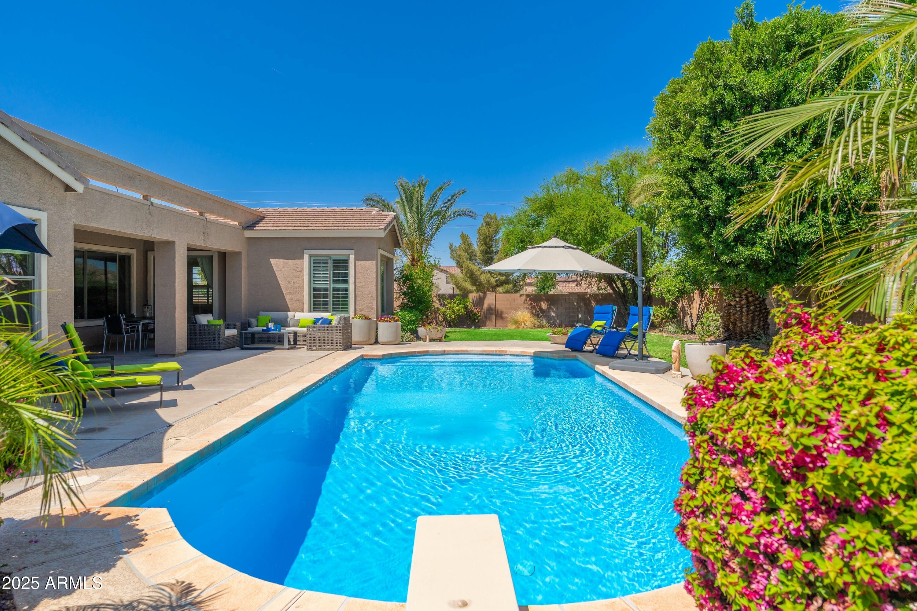 404 E COCONINO Place