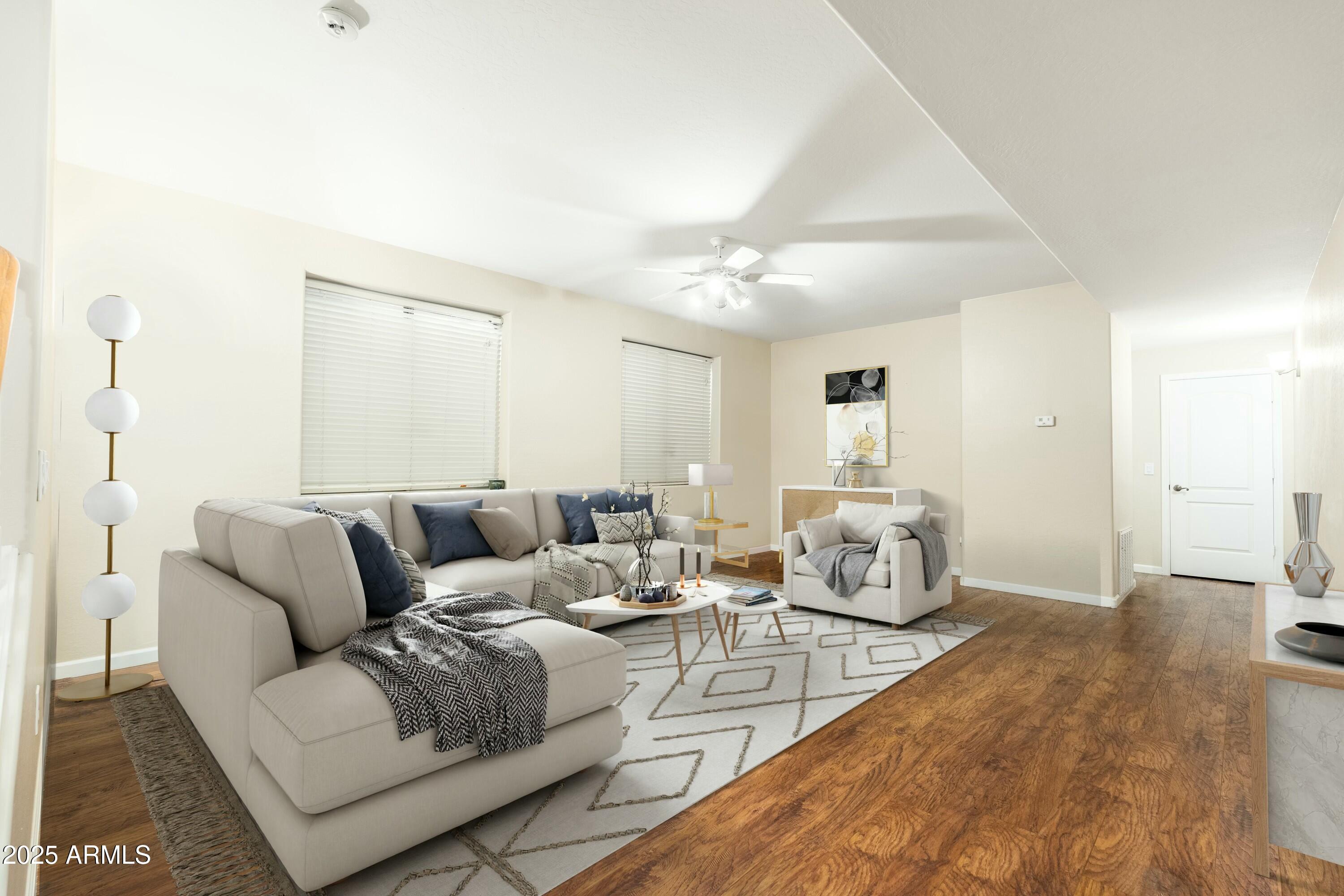 404 E COCONINO Place