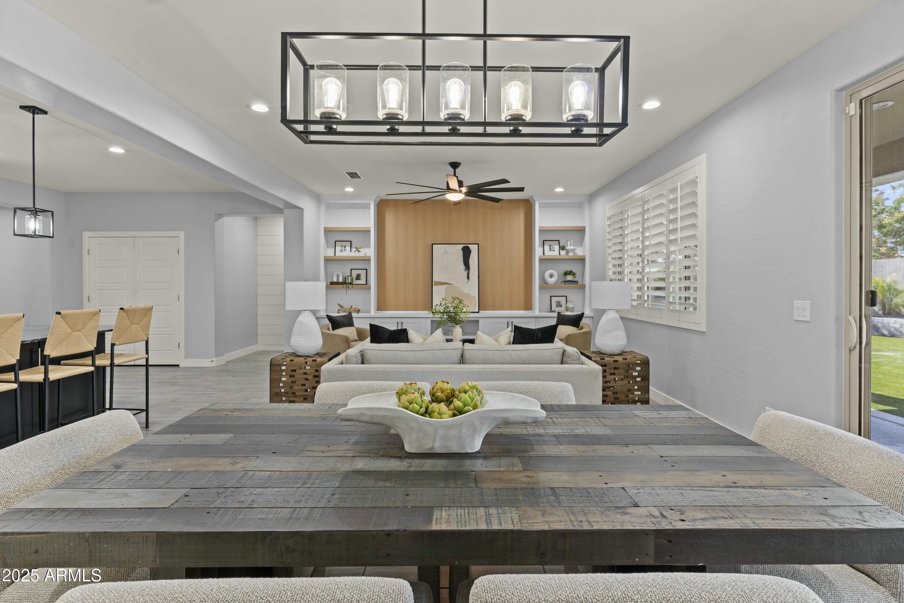 23046 E CAMINA PLATA