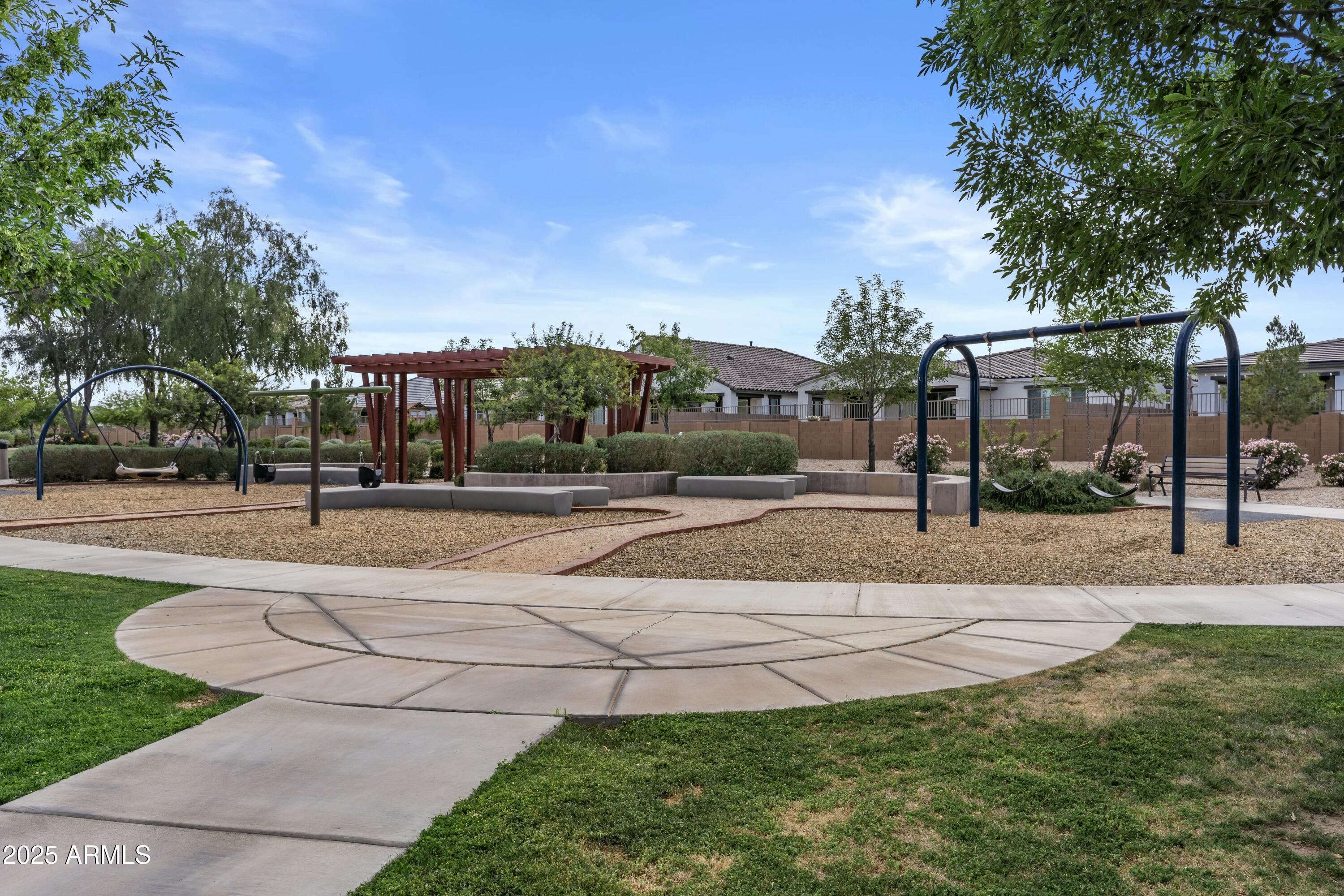 23046 E CAMINA PLATA