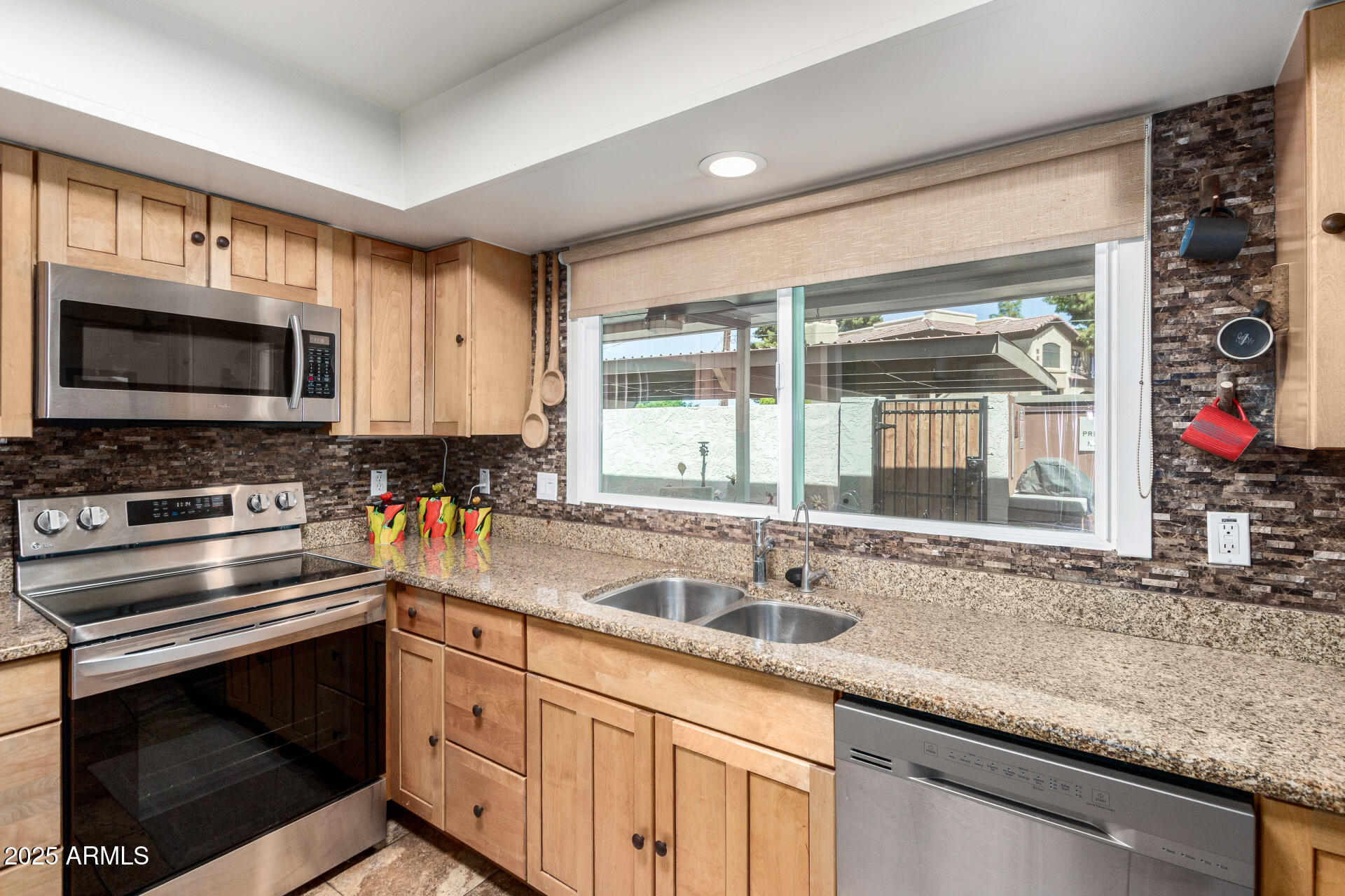 7718 E WILSHIRE Drive