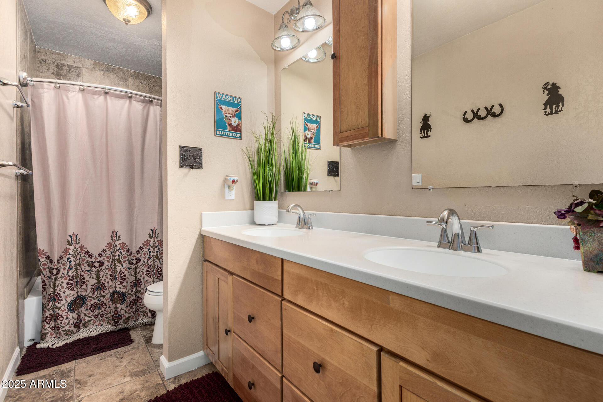 7718 E WILSHIRE Drive