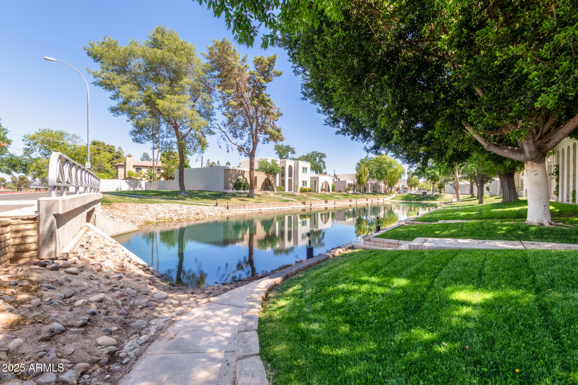 7718 E WILSHIRE Drive