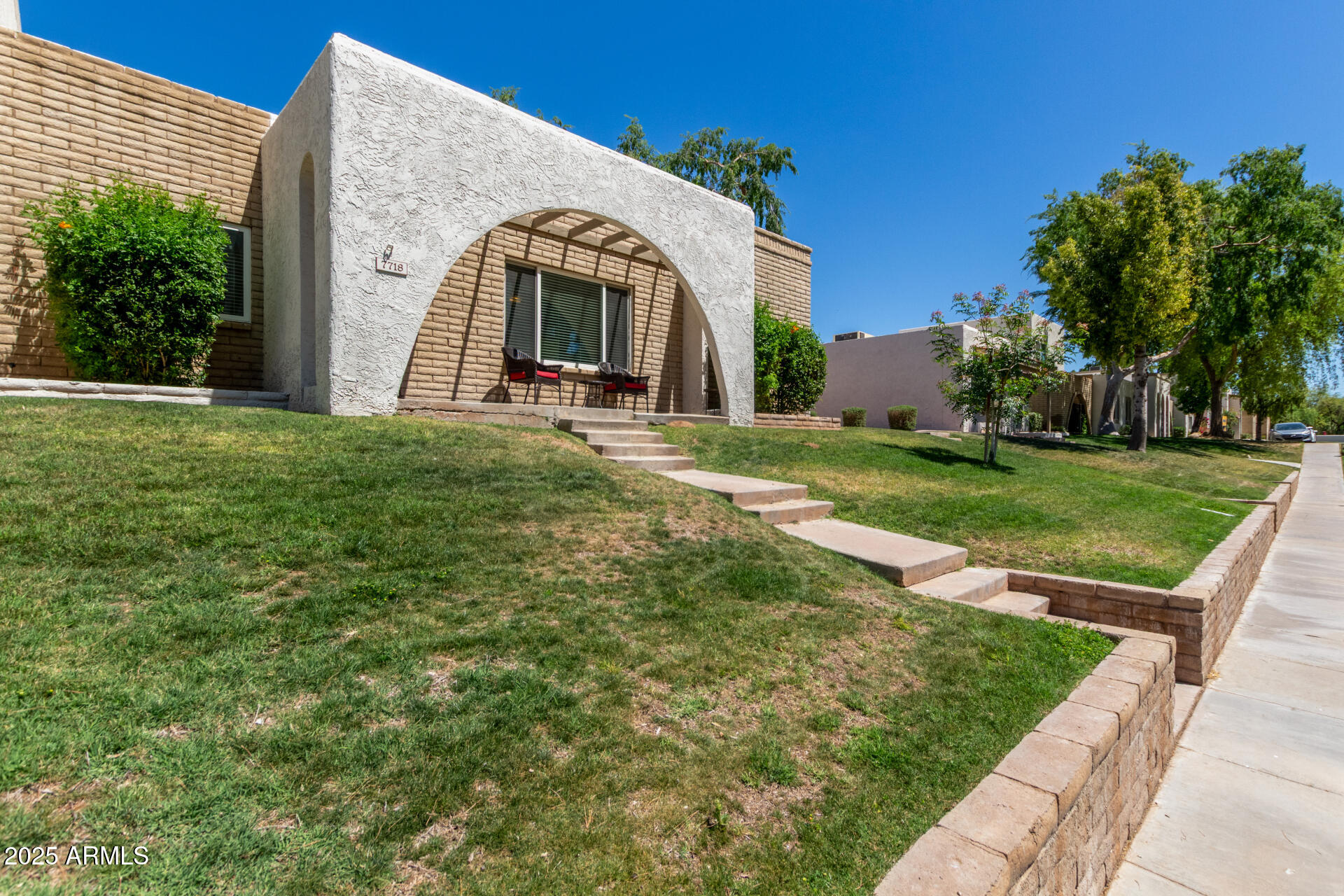 7718 E WILSHIRE Drive