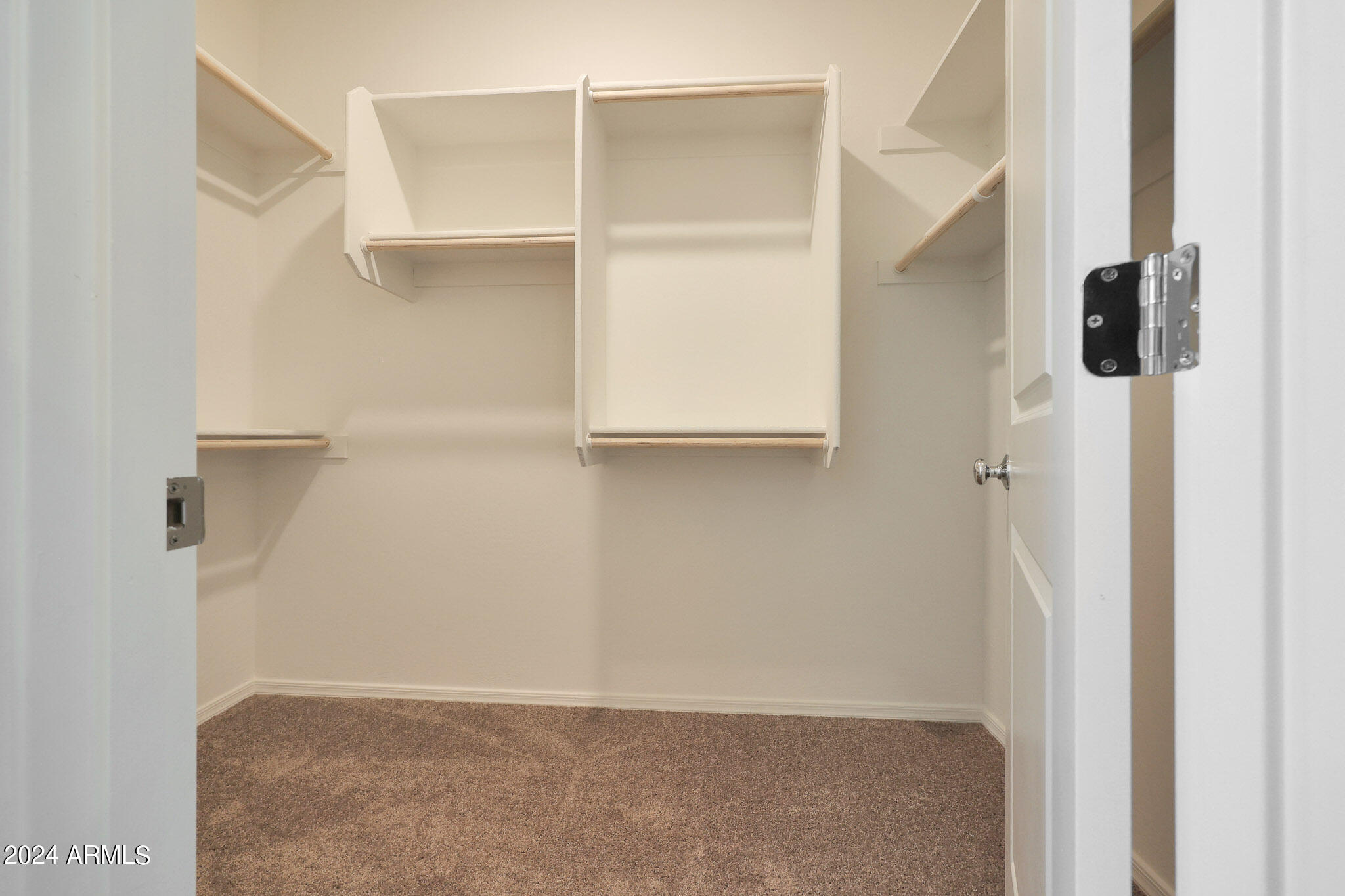 18009 W SAND HILLS Road