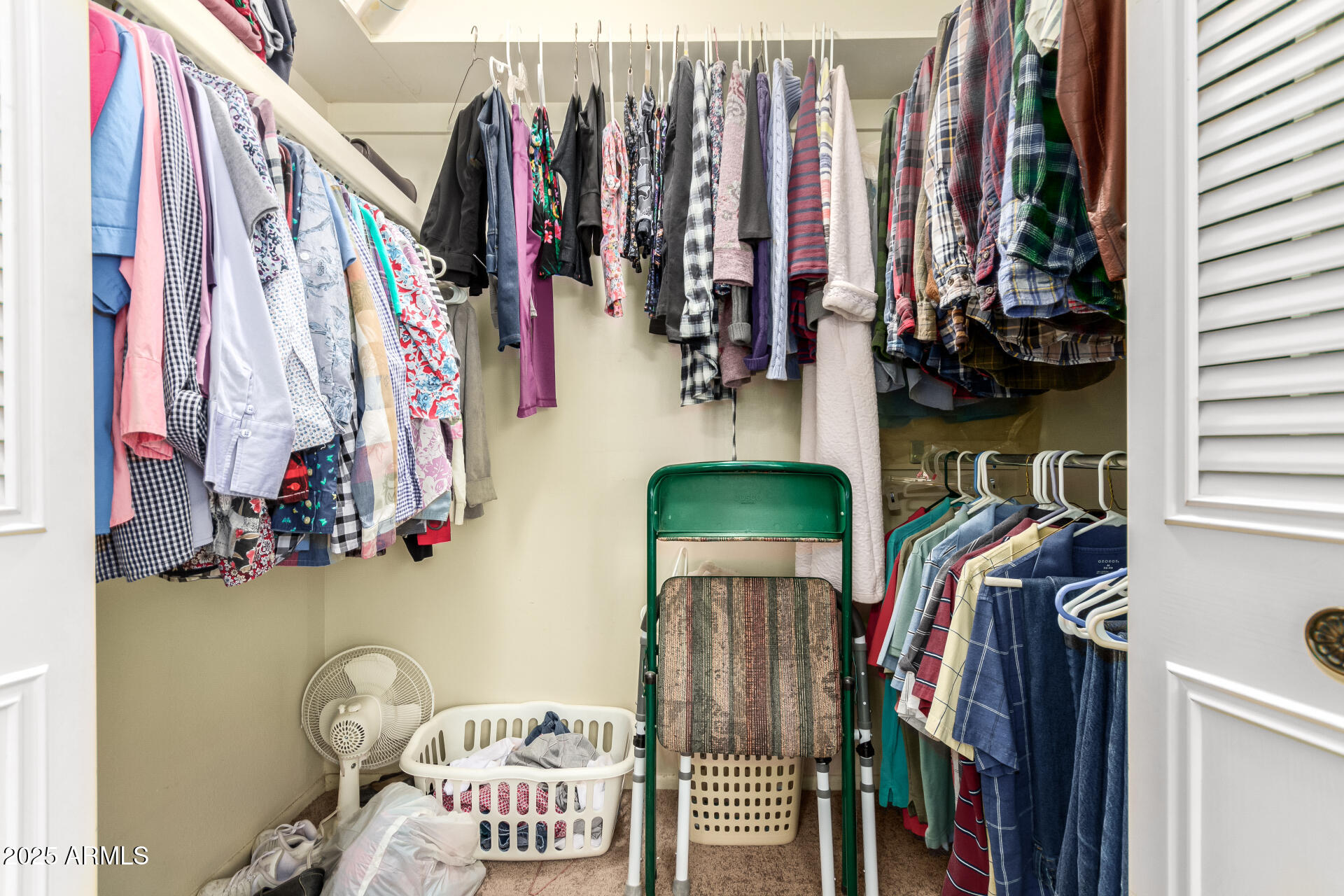 6337 E EVERGREEN Street