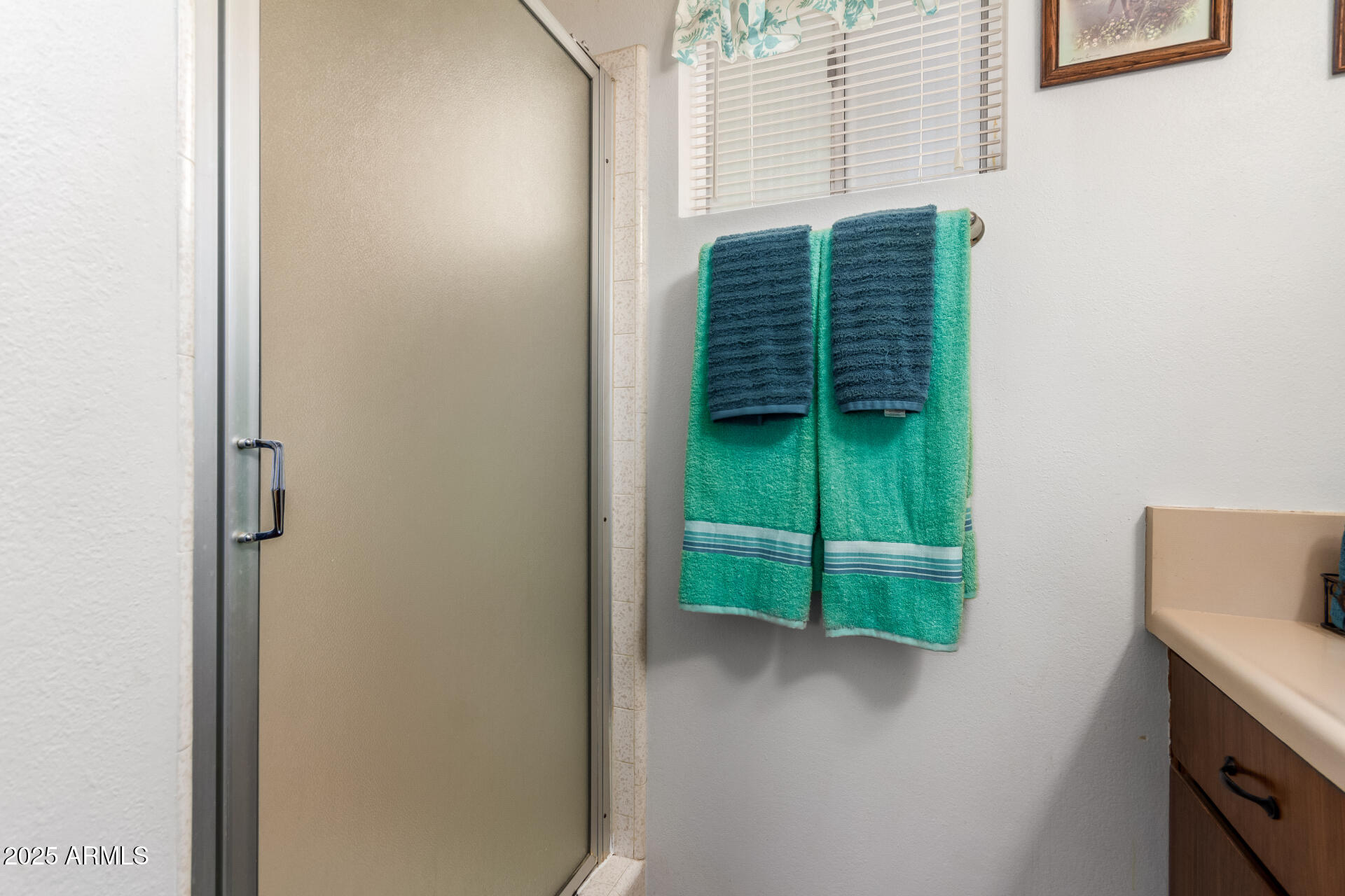 6337 E EVERGREEN Street